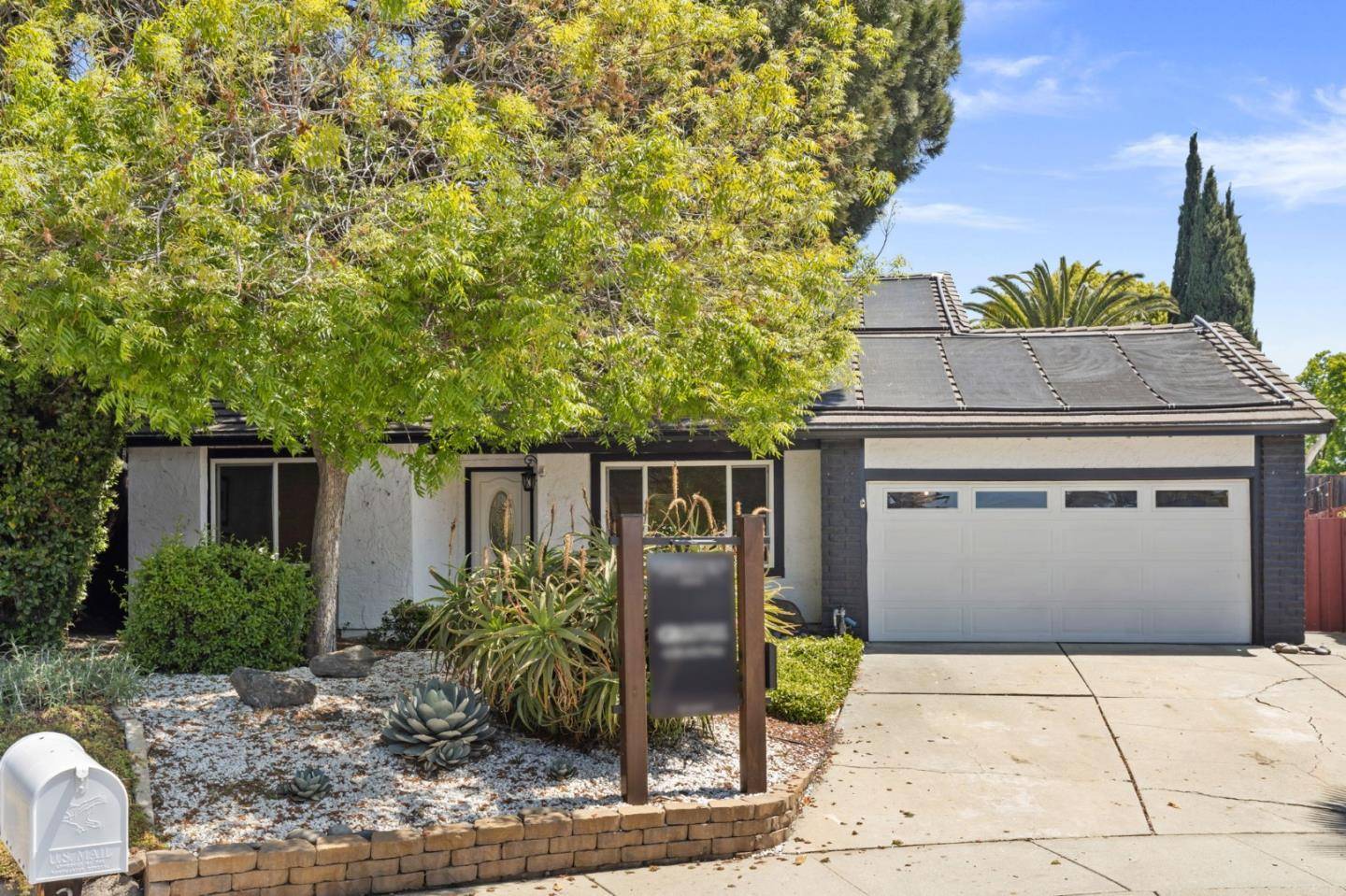 San Jose, CA 95135,3157 Valmaine CT