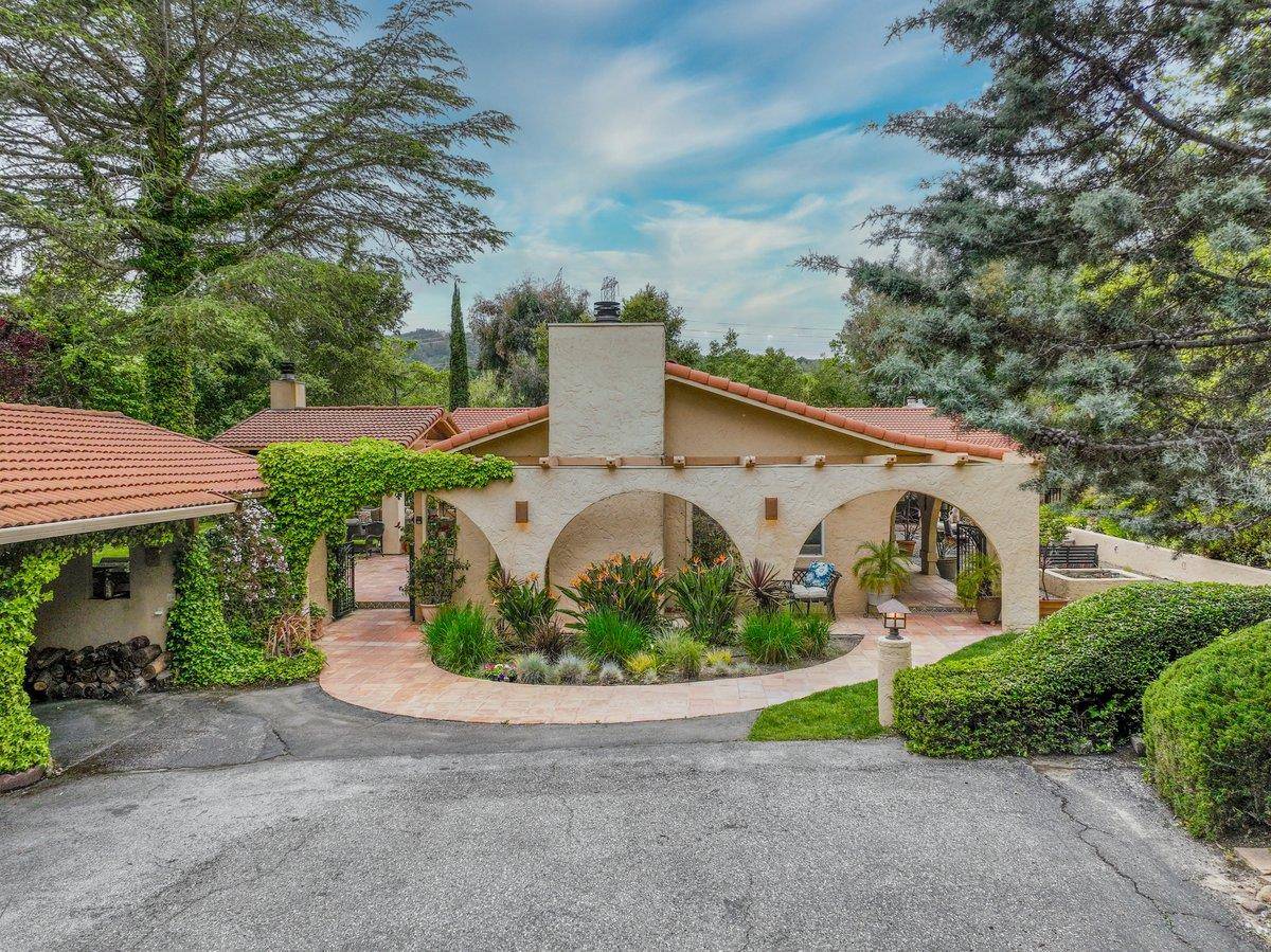 Gilroy, CA 95020,8103 Crestview CT