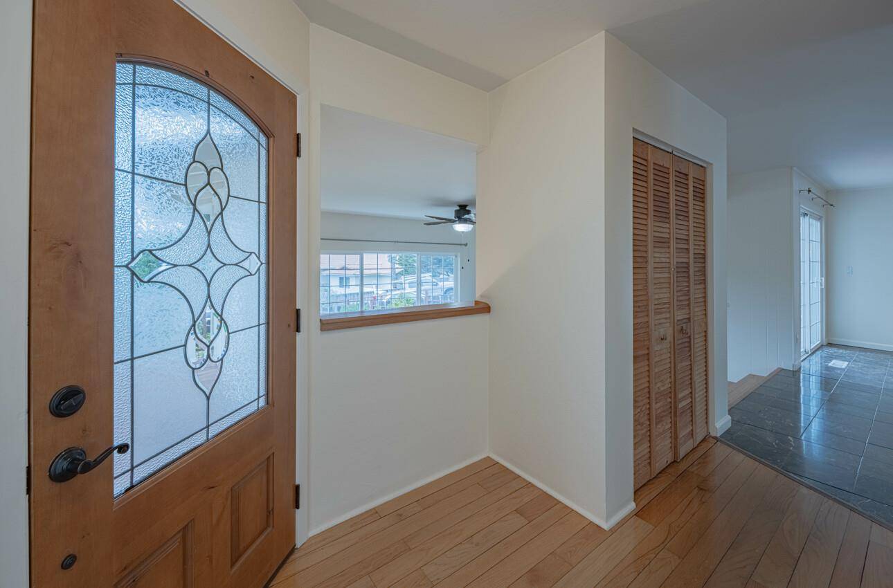 Seaside, CA 93955,9 Harrow Court