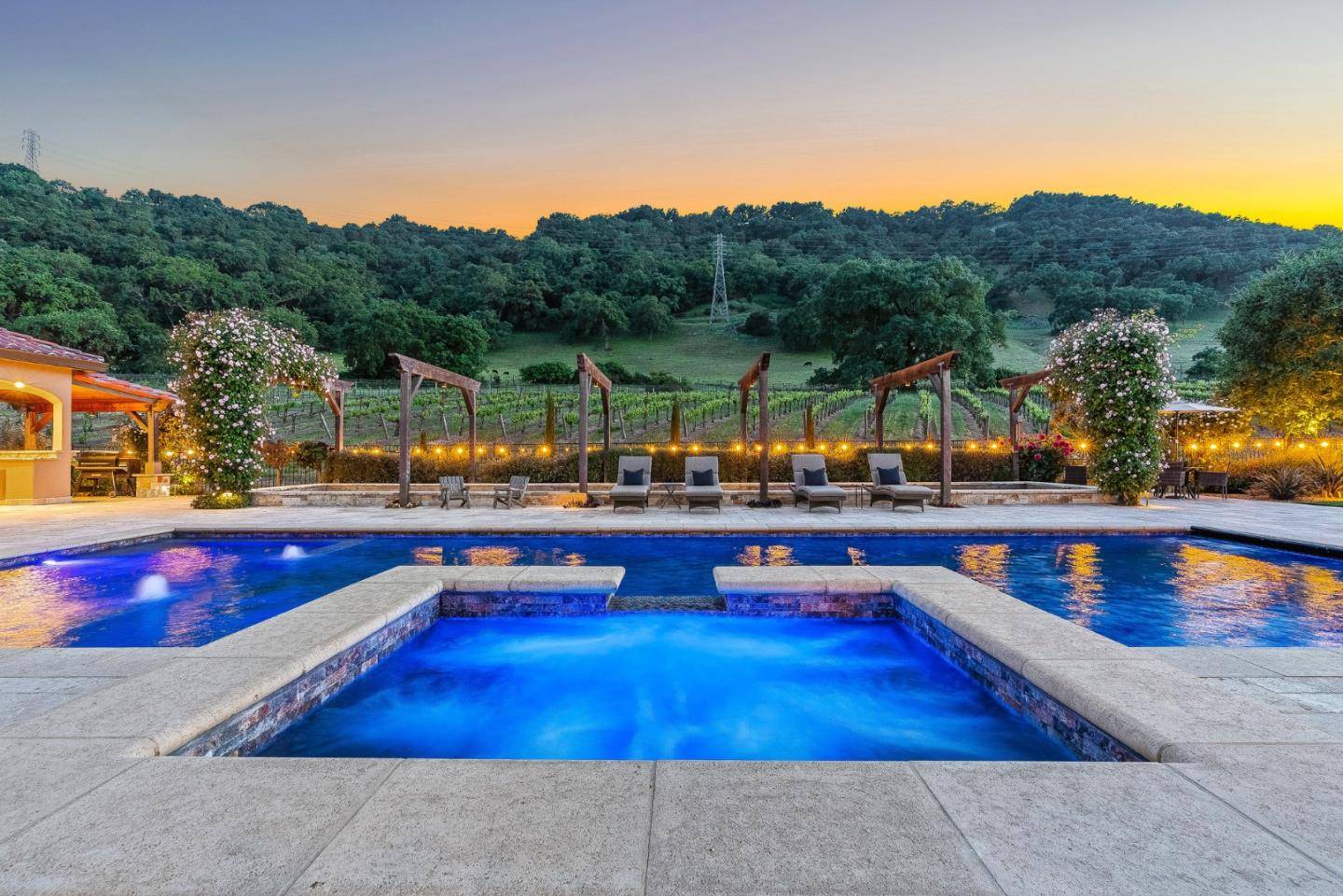 San Martin, CA 95046,1405 Lakeview CT