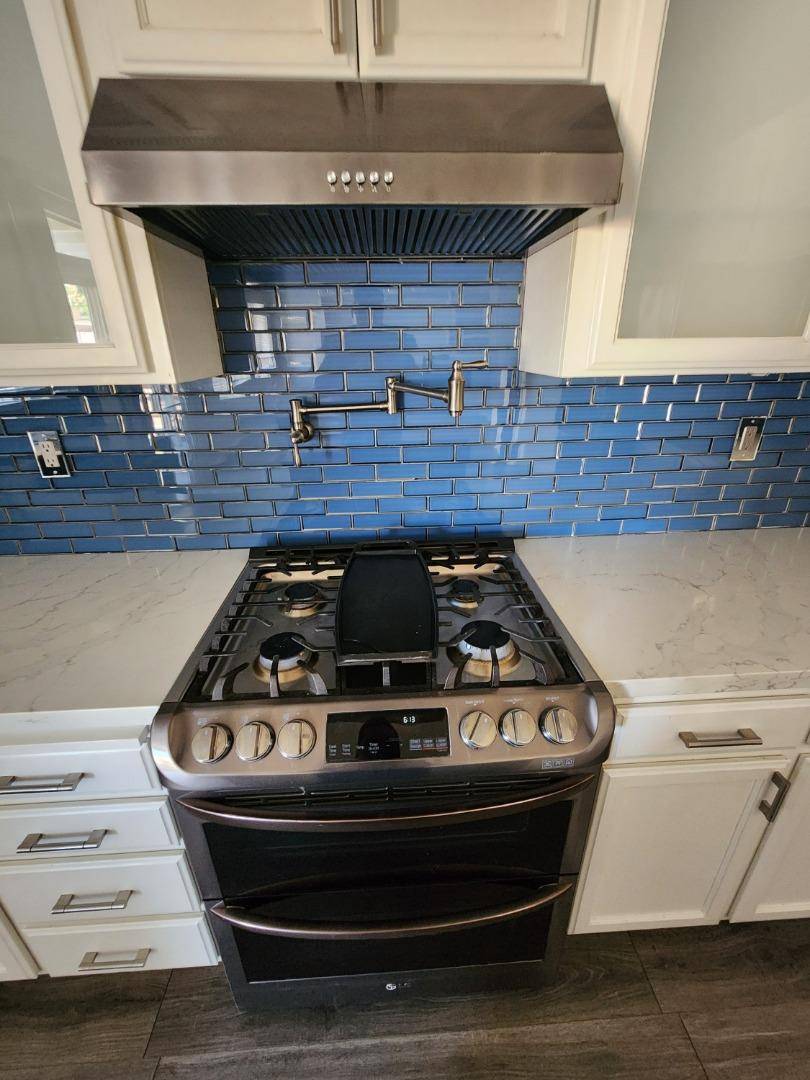 Tracy, CA 95377,Hawkins LN