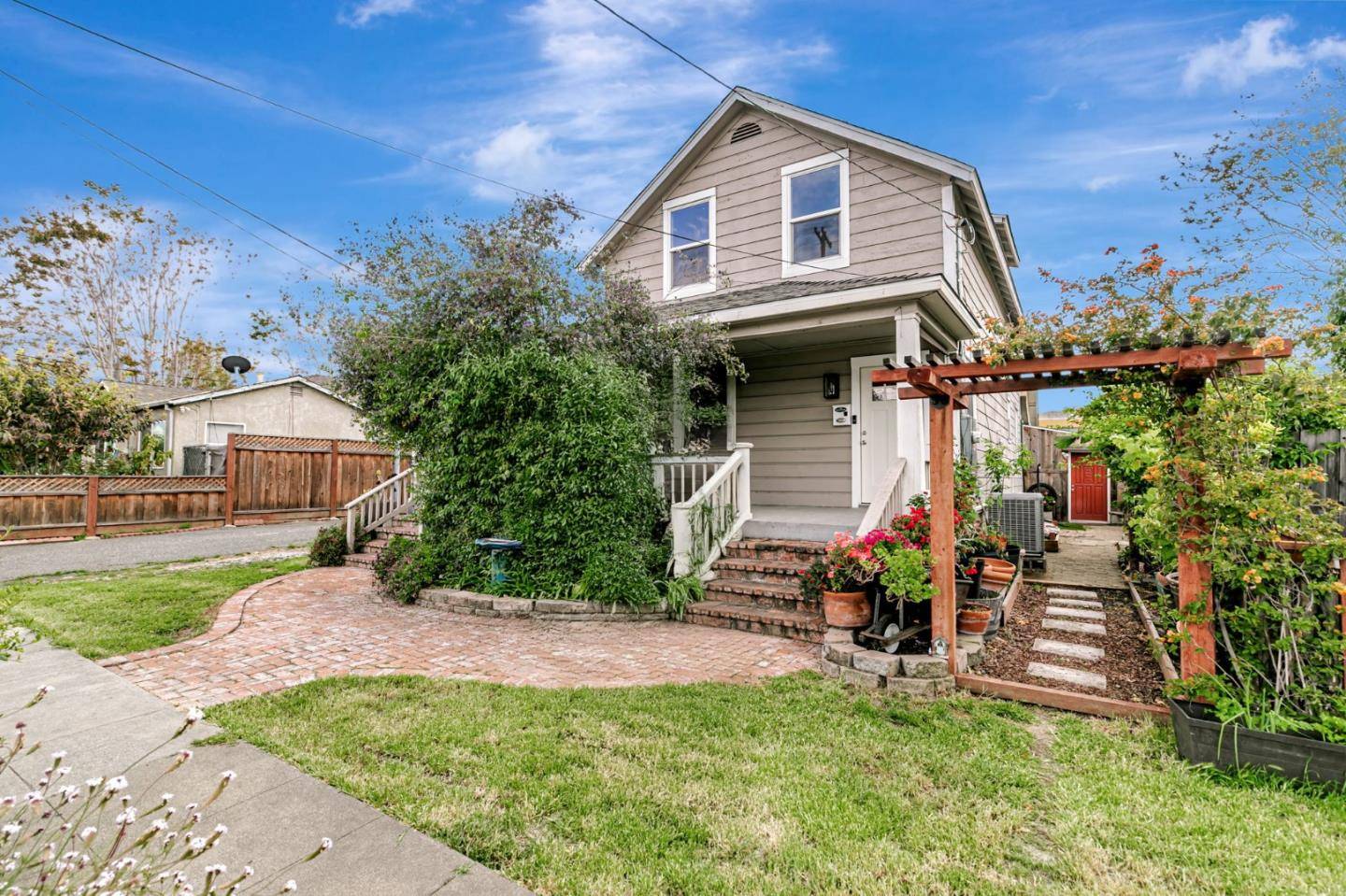 San Jose, CA 95116,351 S 23rd ST A