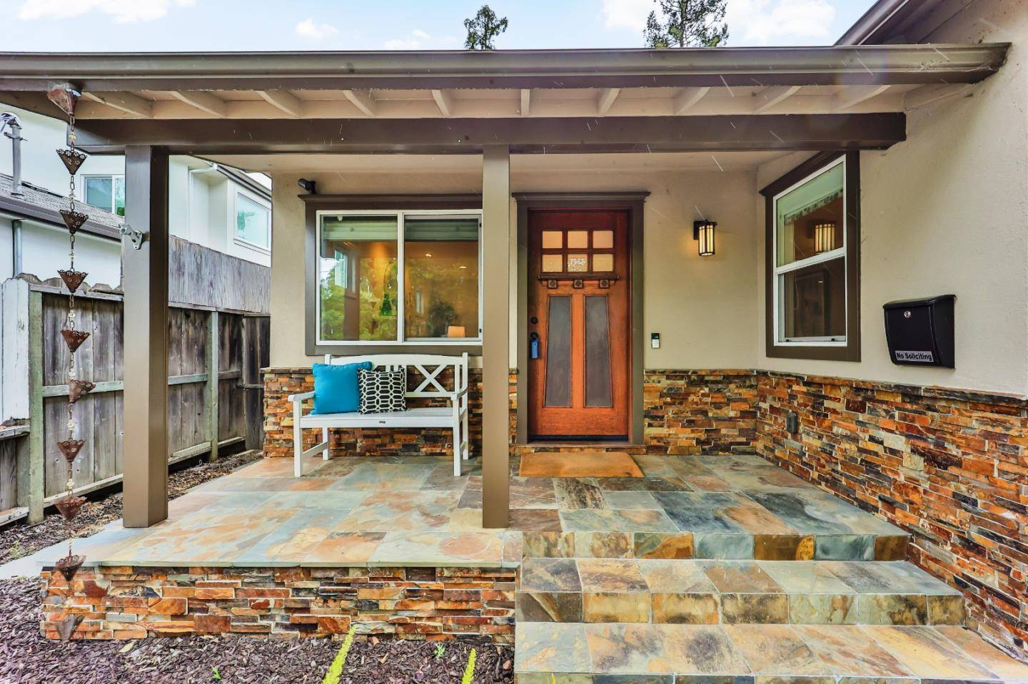 Redwood City, CA 94061,1129 Johnson ST