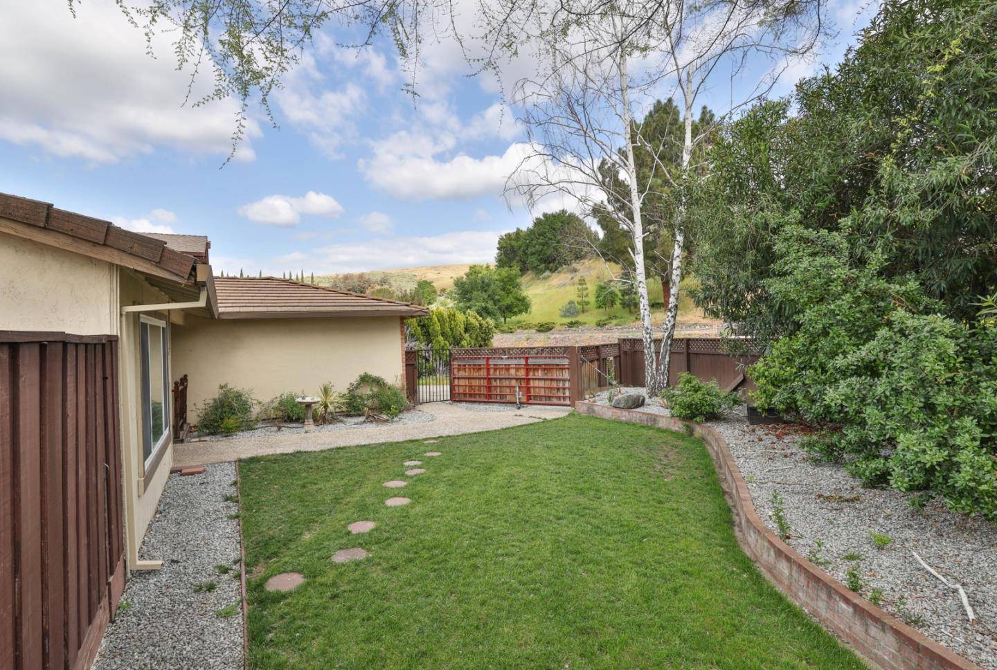 San Jose, CA 95139,165 Cheltenham WAY
