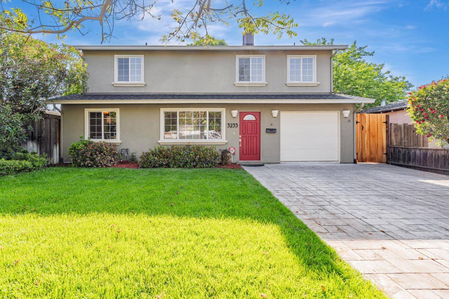 San Jose, CA 95124,3233 Irlanda WAY