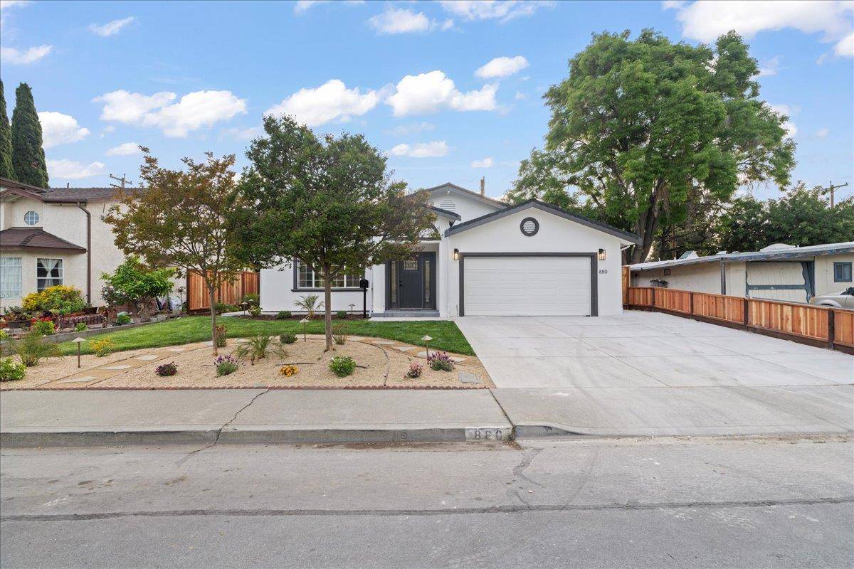 Santa Clara, CA 95051,880 Las Palmas DR