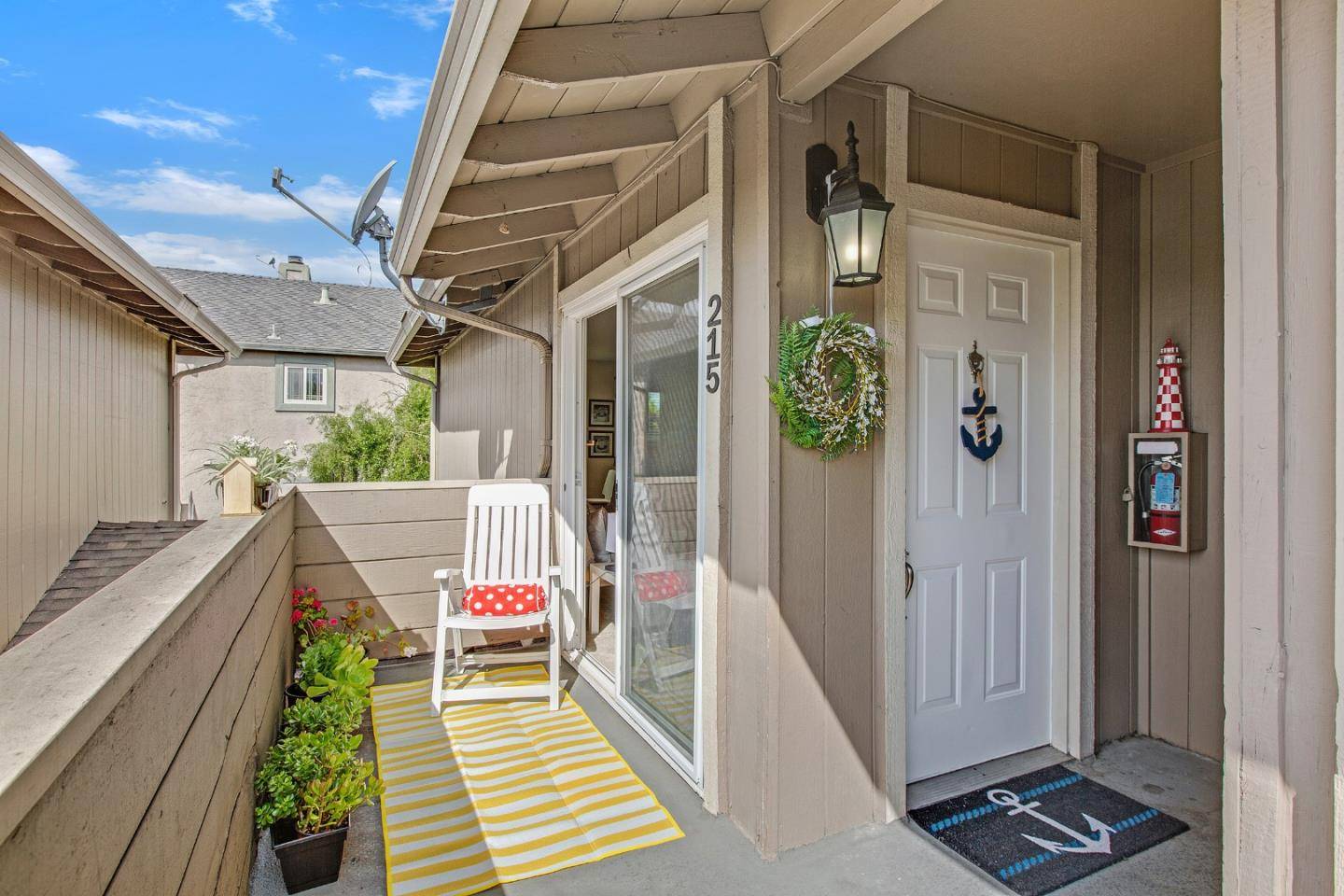 San Jose, CA 95118,4970 Cherry AVE 215