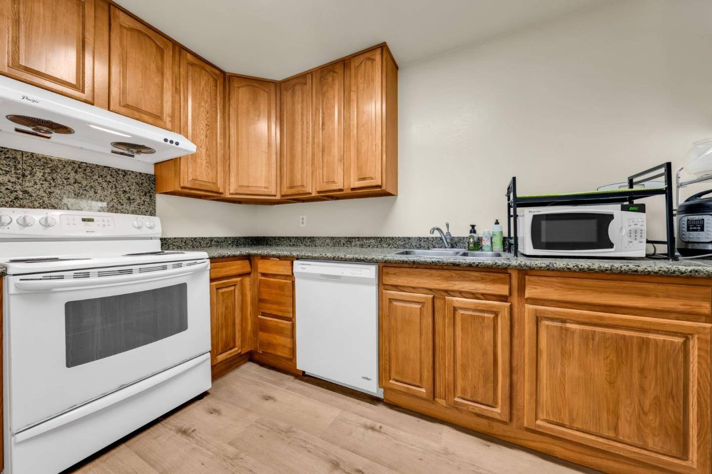 San Jose, CA 95133,1055 N Capitol AVE 54