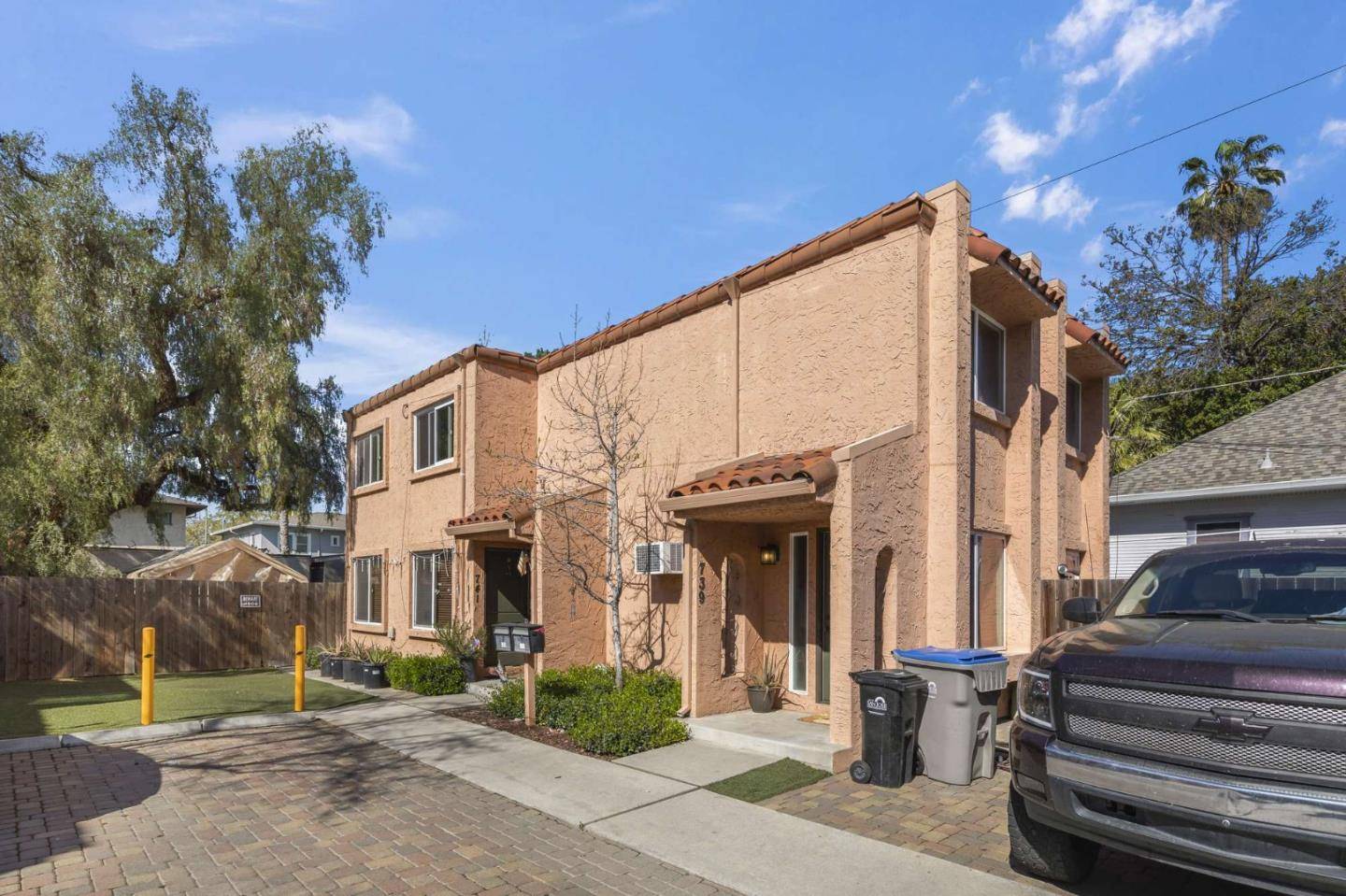 San Jose, CA 95112,739 S 10th ST