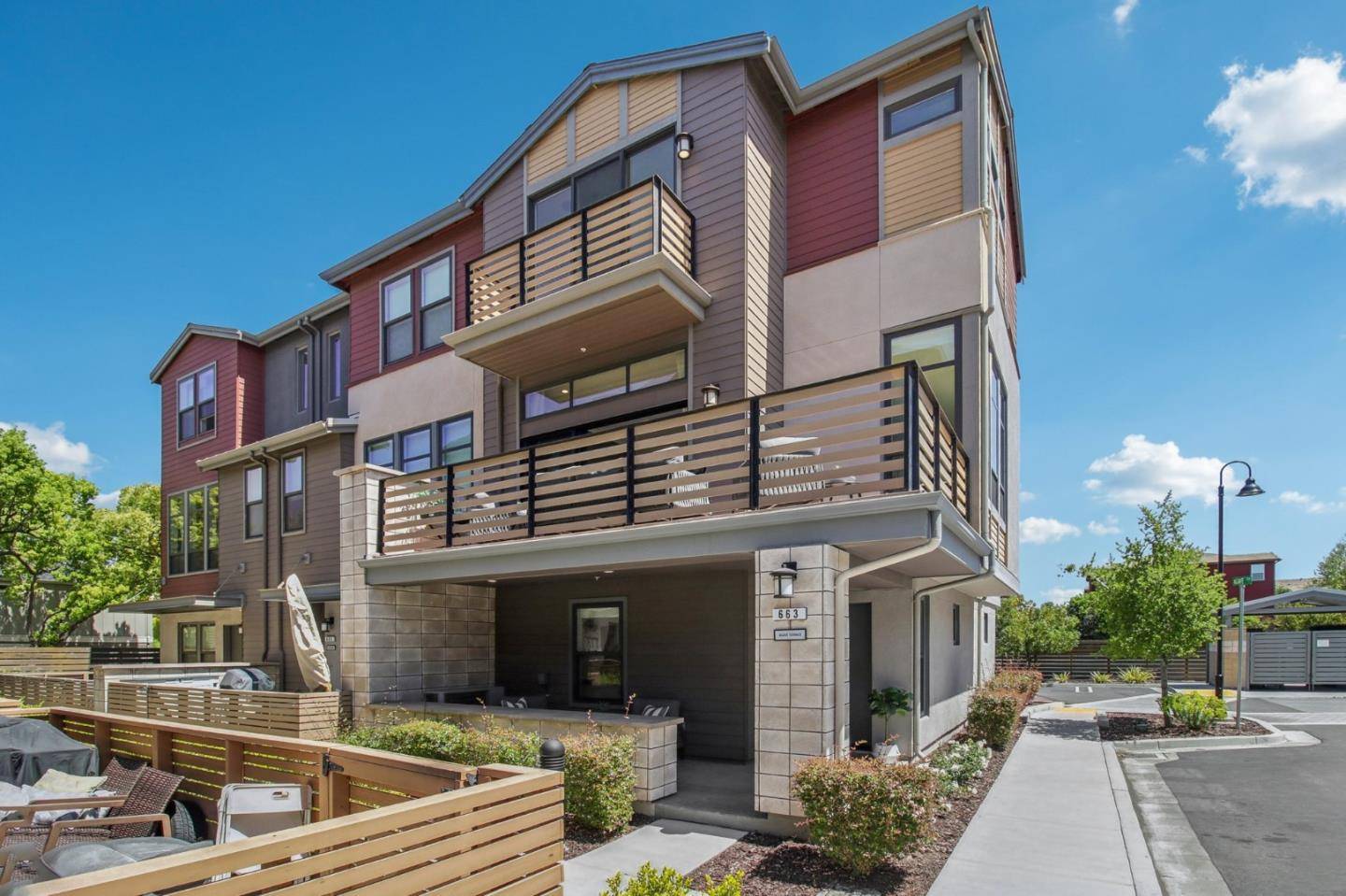 Sunnyvale, CA 94086,663 Agave TER