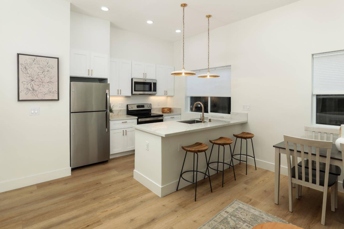 Menlo Park, CA 94025,1161B Noel DR B