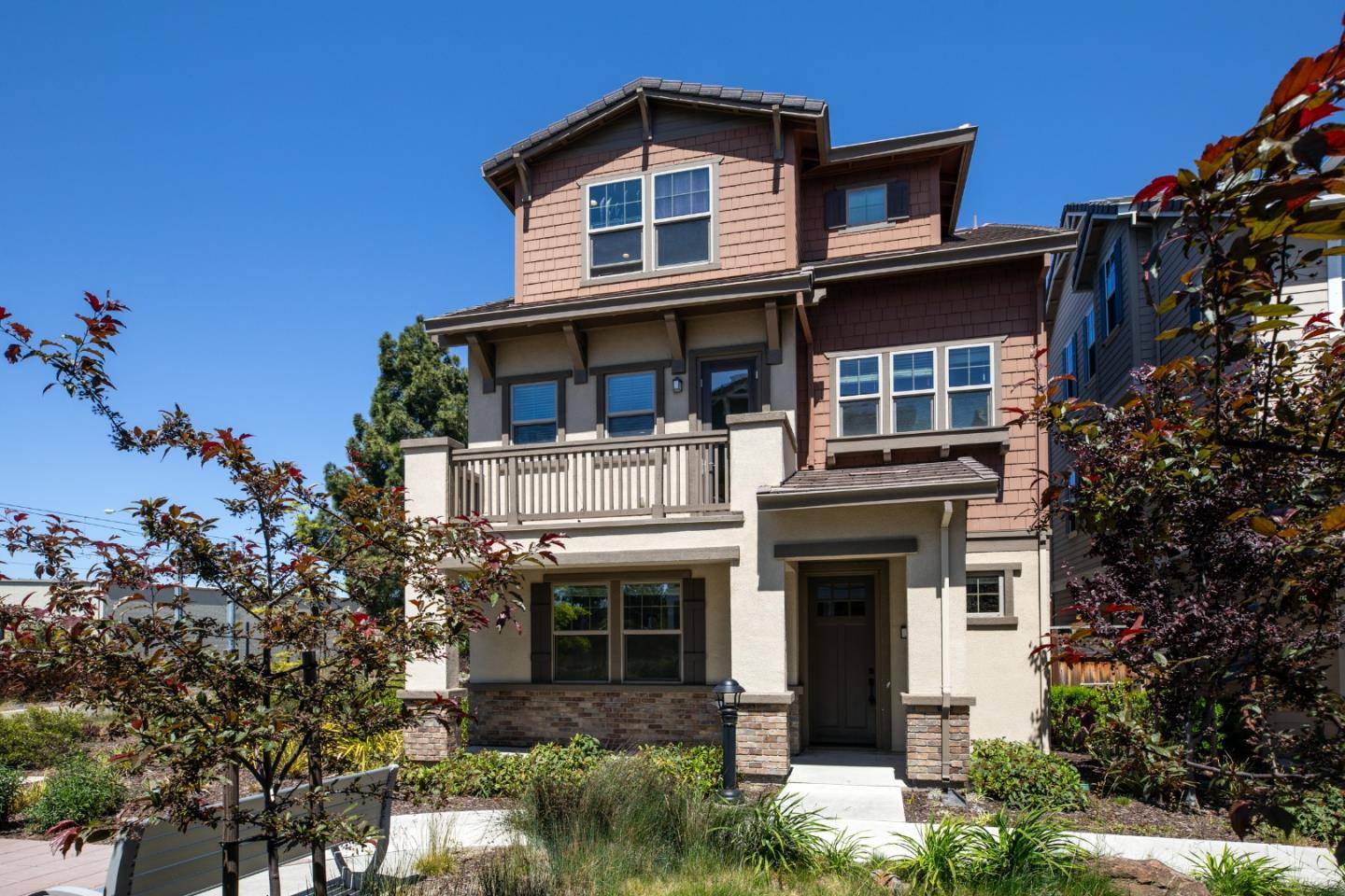 Mountain View, CA 94043,3522 Pyramid WAY