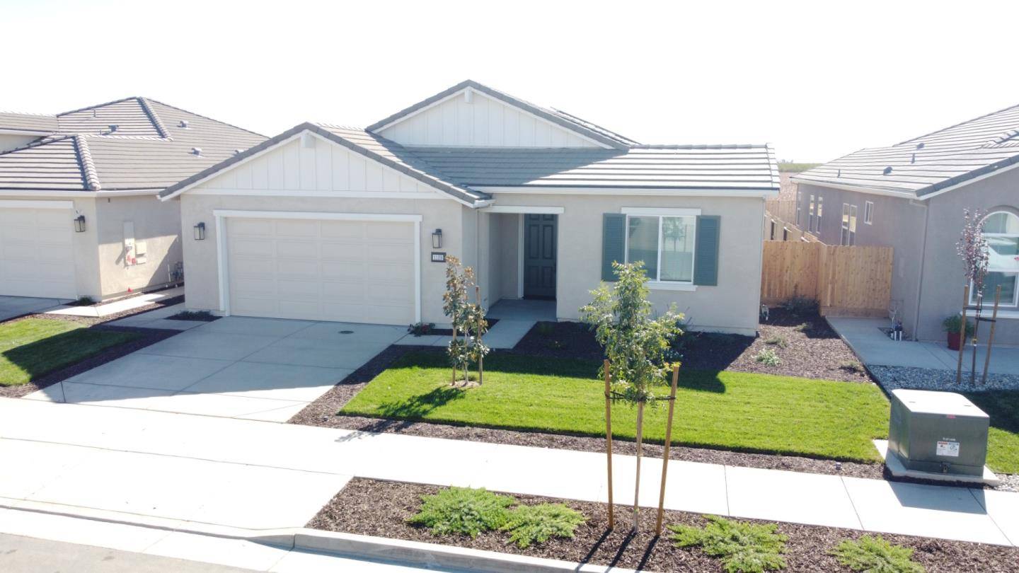 Los Banos, CA 93635,1129 Pearl DR