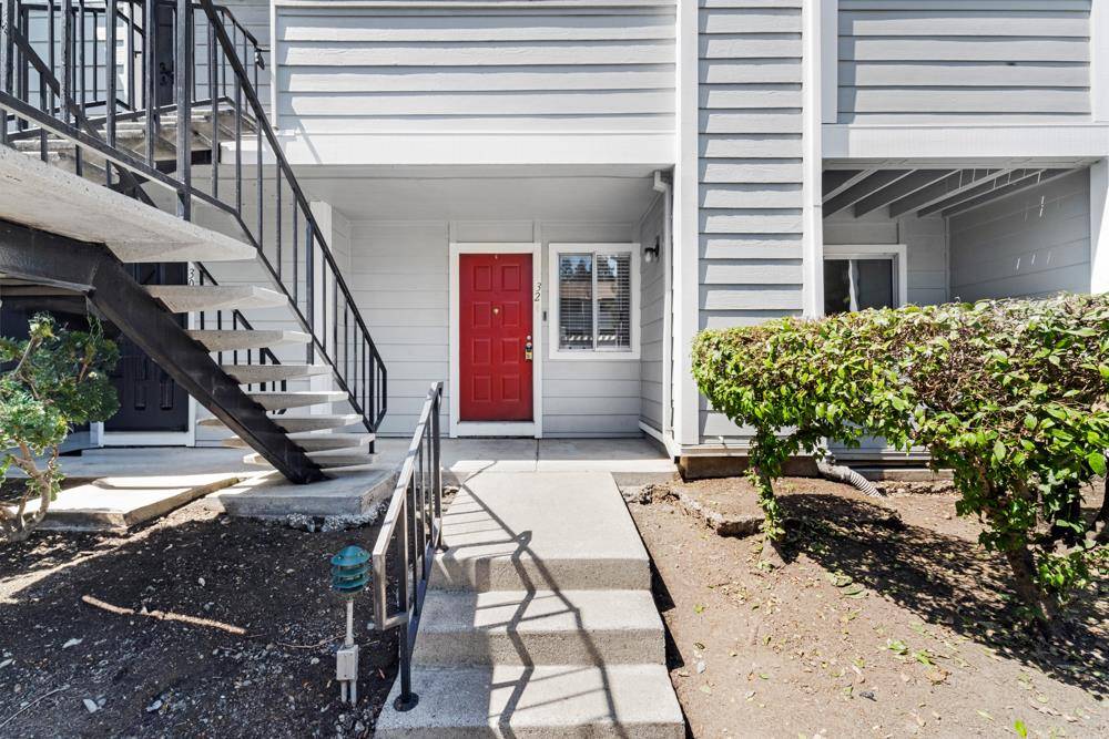 Hayward, CA 94544,29628 Desert Oak Ct 32