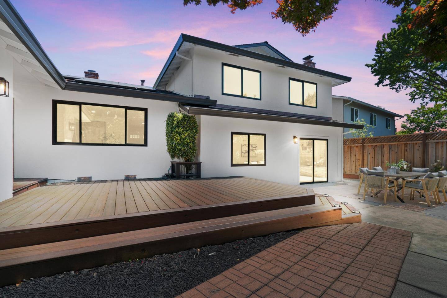 San Jose, CA 95124,2325 Walden SQ