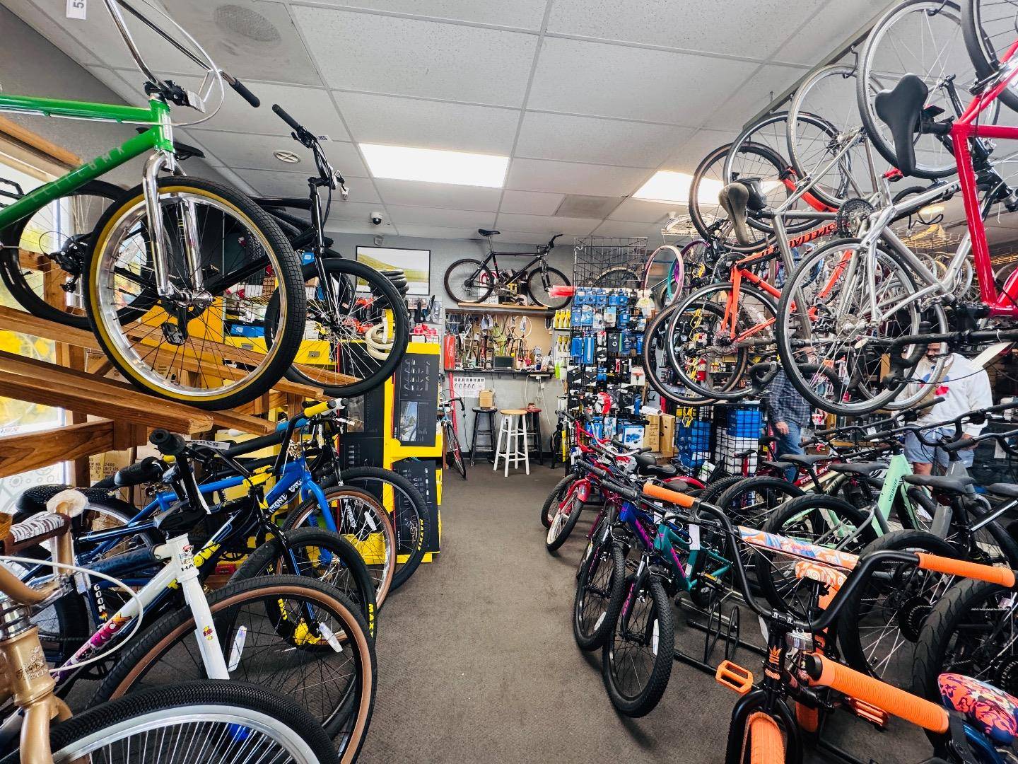 Hollister, CA 95023,101 McCray St. 101