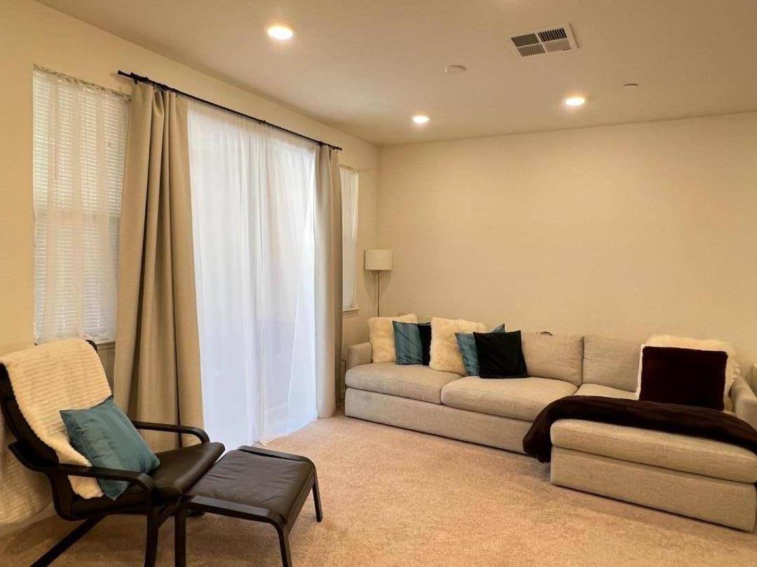 San Jose, CA 95111,2774 Ferrara CIR