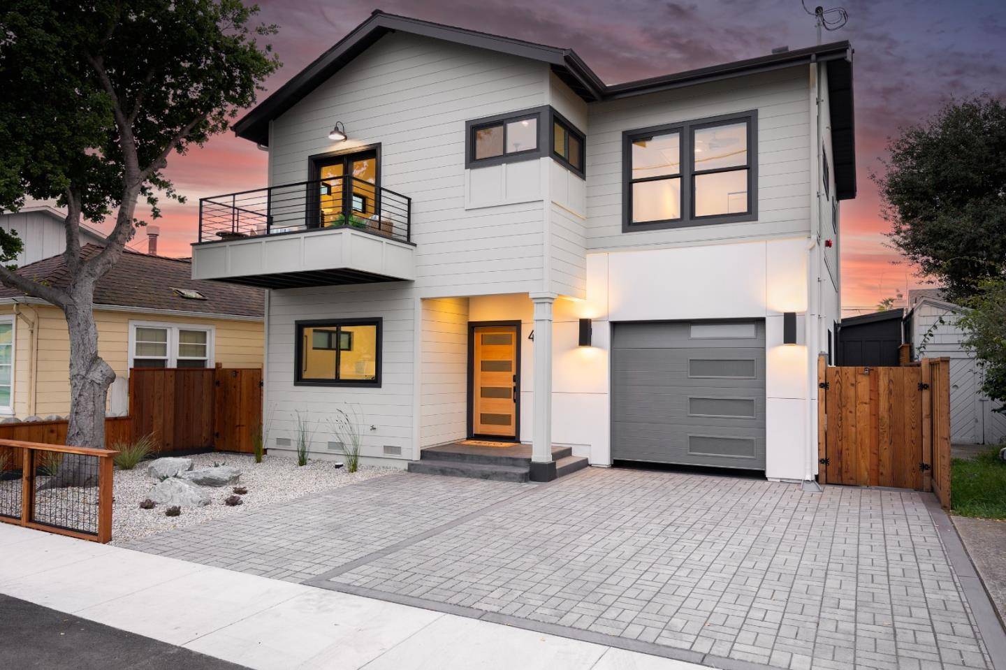 Santa Cruz, CA 95062,461 6th AVE