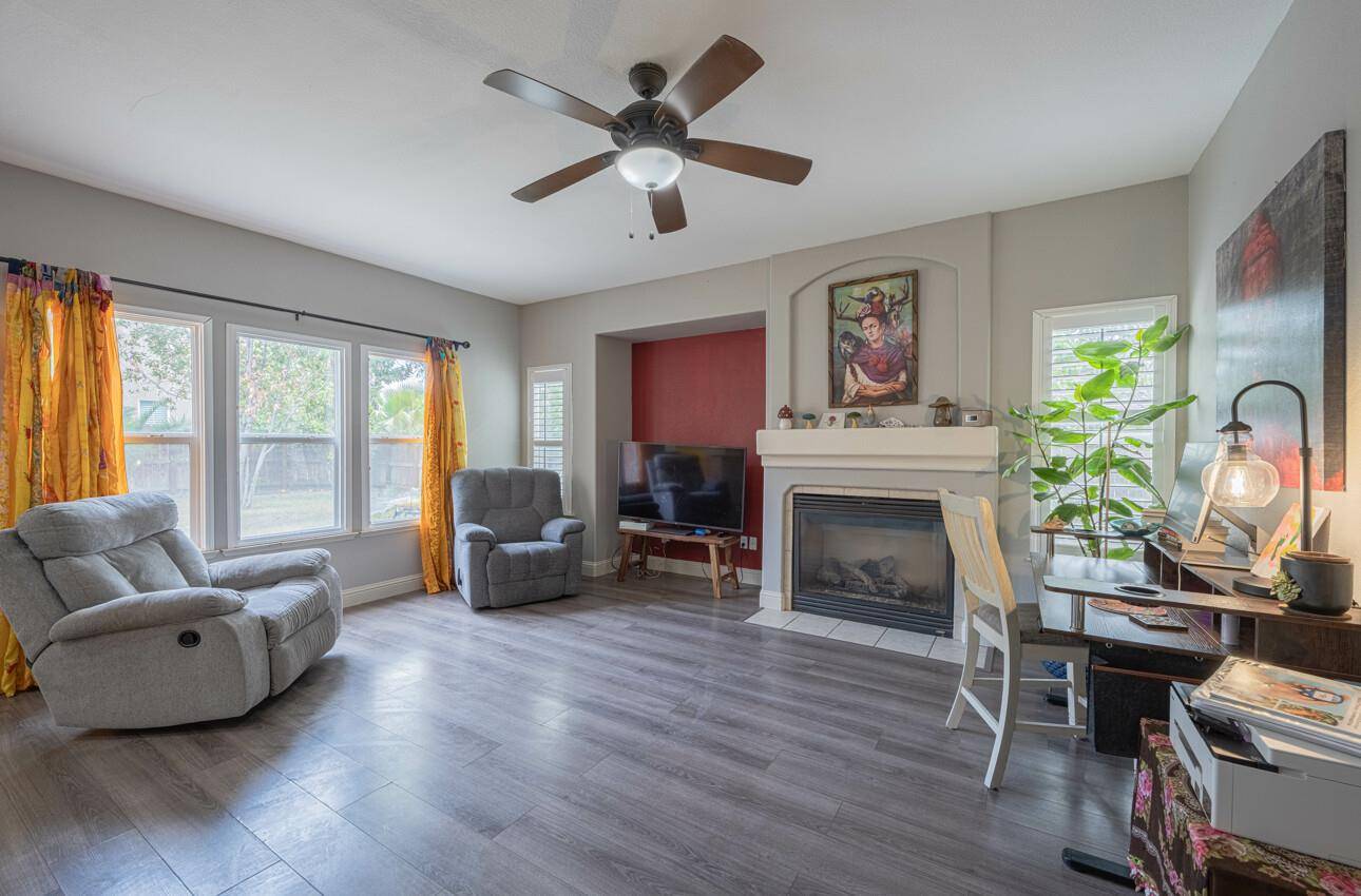 Los Banos, CA 93635,1416 San Rafael ST