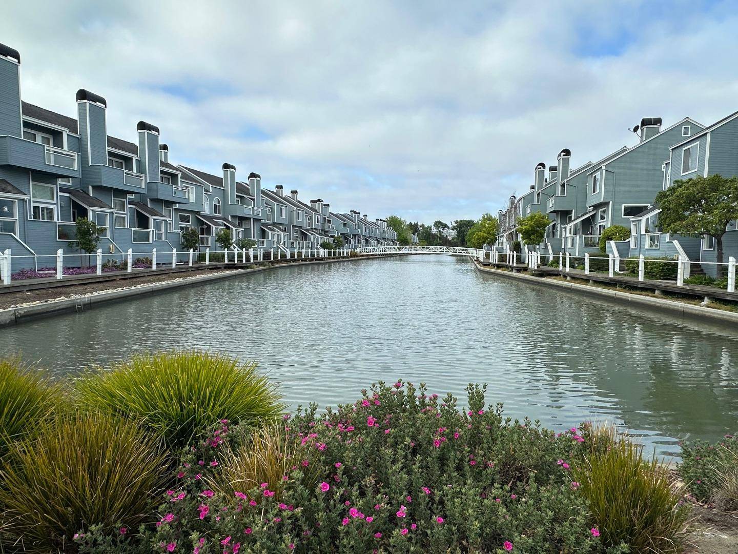 Redwood Shores, CA 94065,873 Boardwalk PL