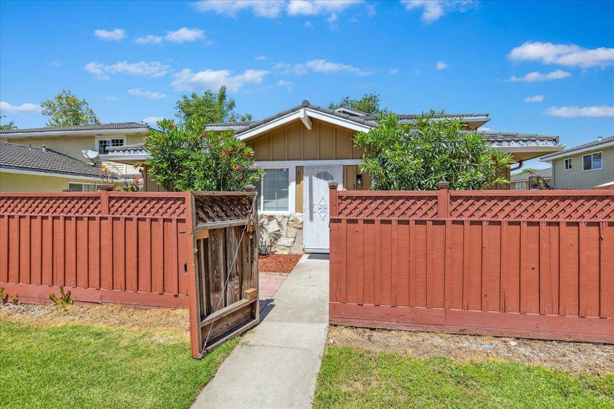 San Jose, CA 95123,5715 Calmor AVE 1