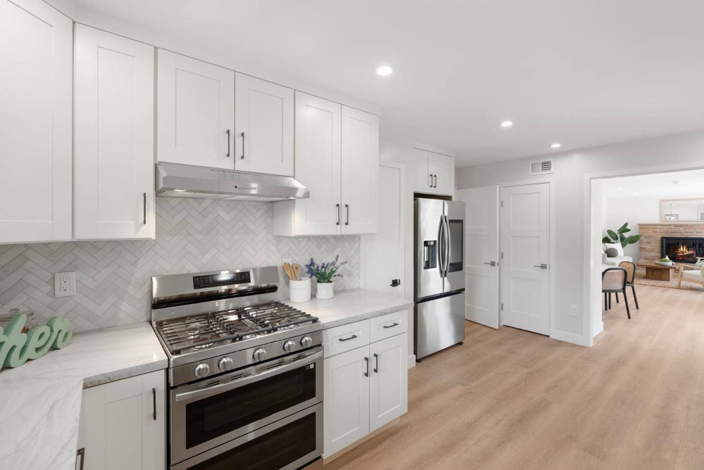 Santa Clara, CA 95051,119 Michael WAY