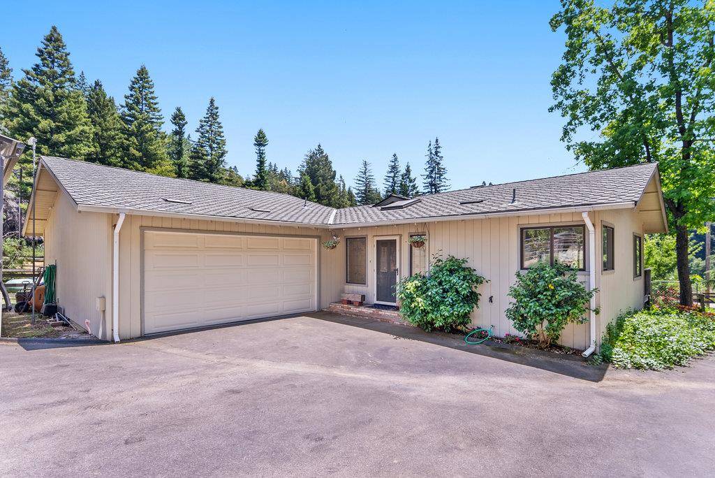 Santa Cruz, CA 95060,50 Nichols DR