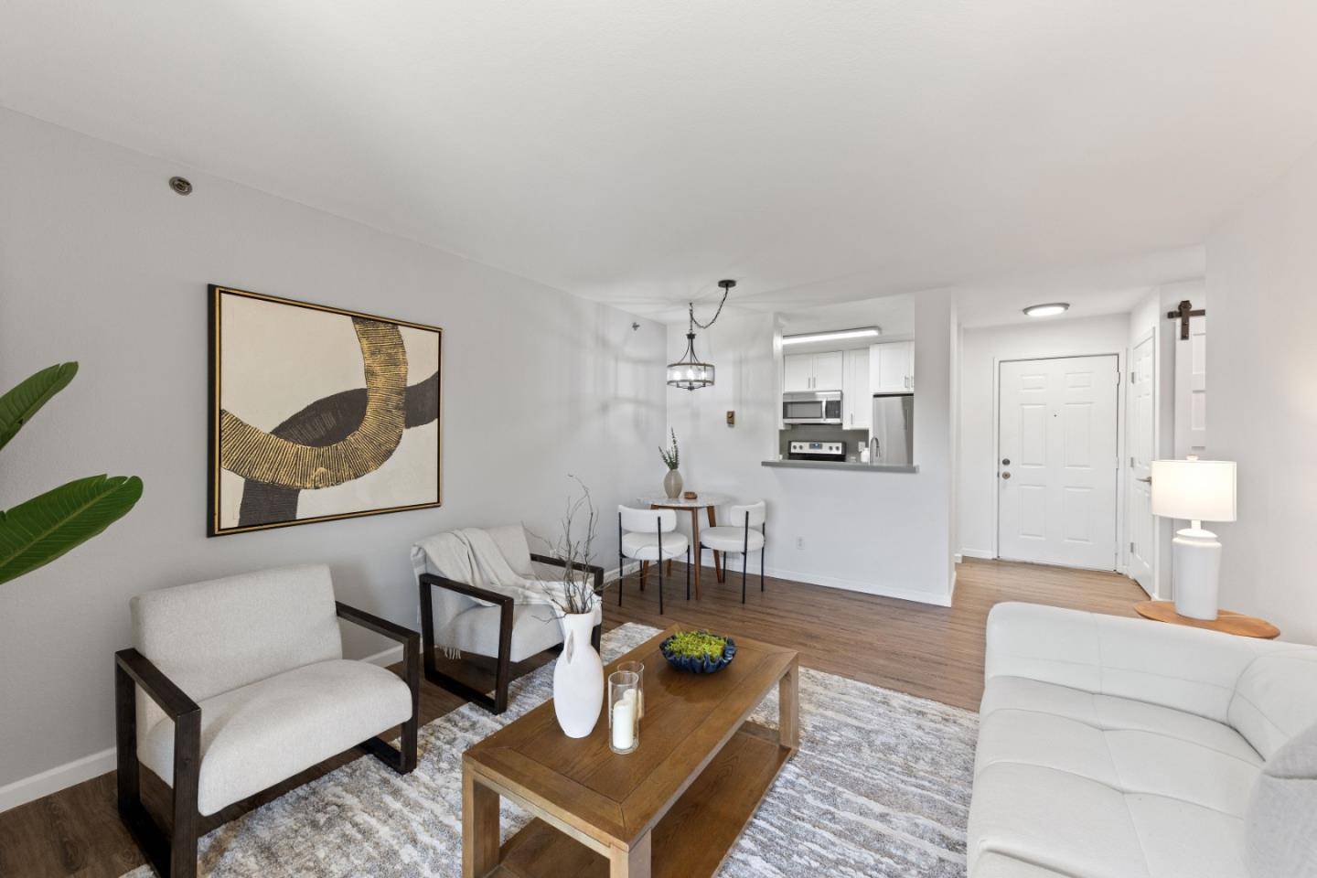 Hayward, CA 94544,685 Dartmore LN 165