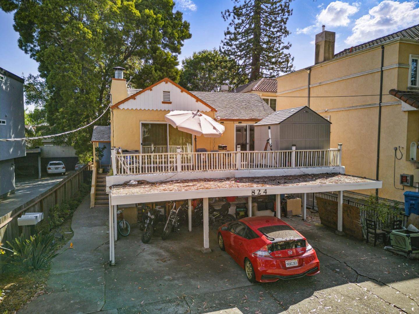 Burlingame, CA 94010,824 El Camino Real