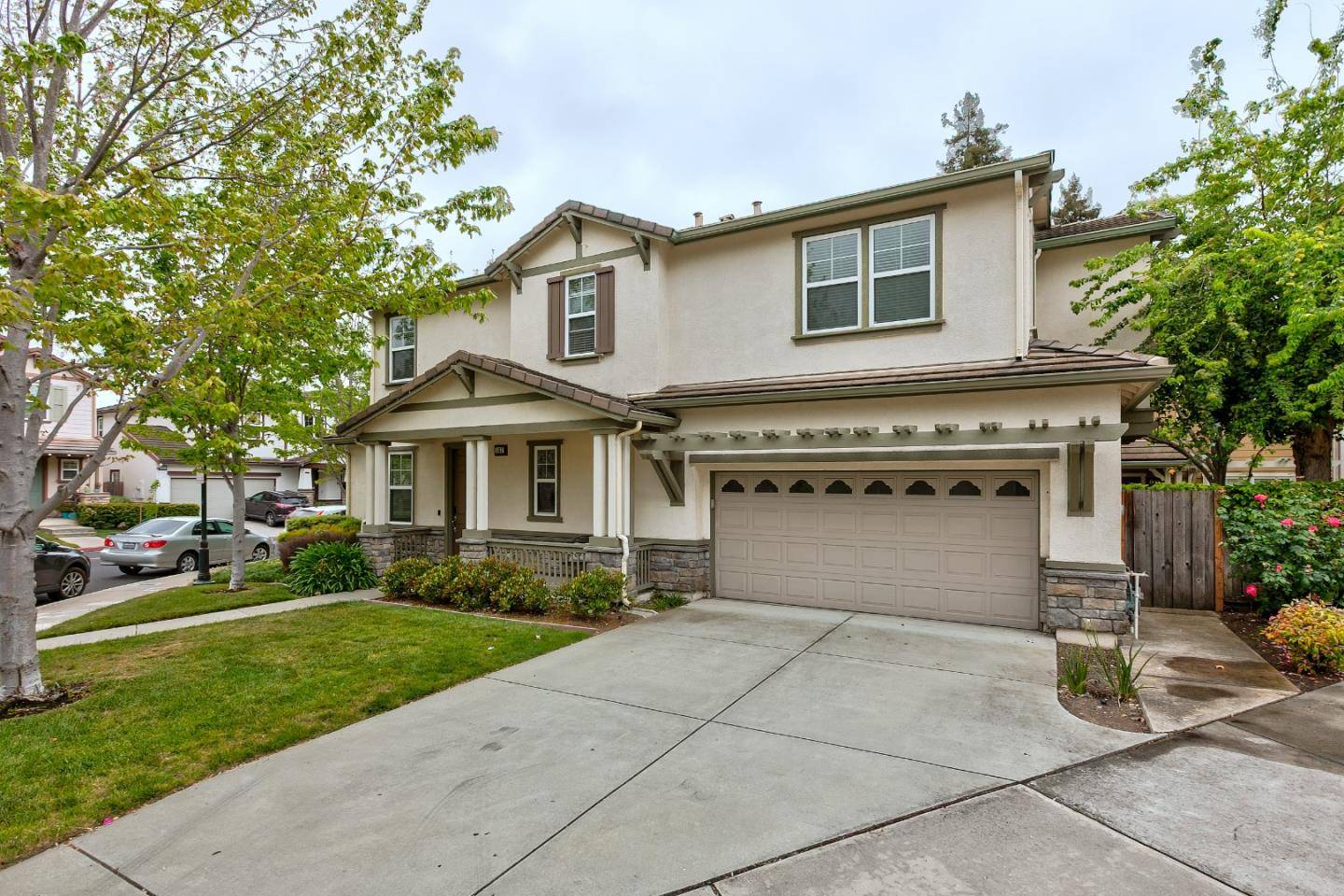 Hayward, CA 94544,582 Cottage Park DR