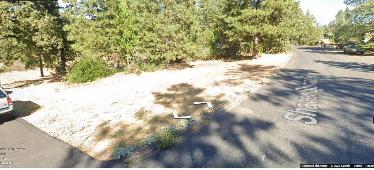 Auberry, CA 93602,34032 Shaver Springs RD