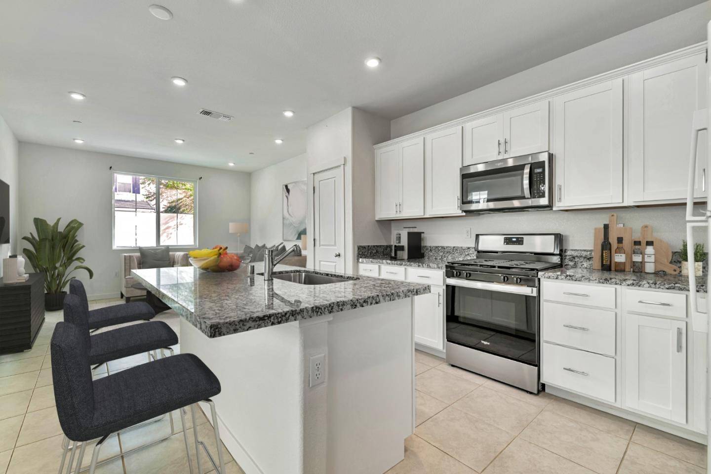 Mountain House, CA 95391,182 E Mcclintock LN