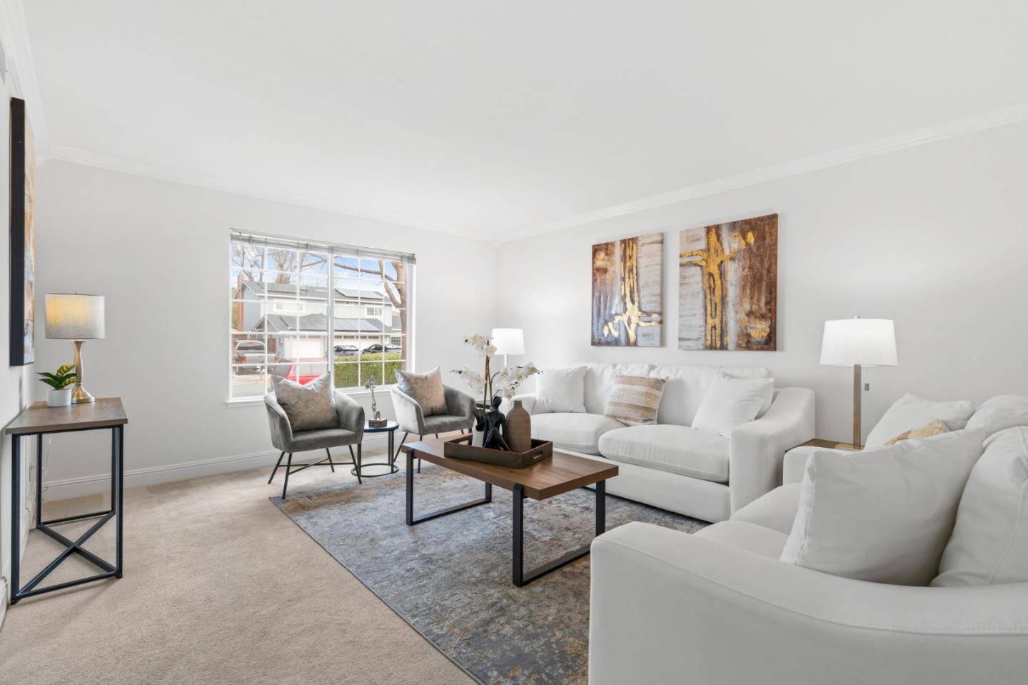 Gilroy, CA 95020,900 Plymouth DR