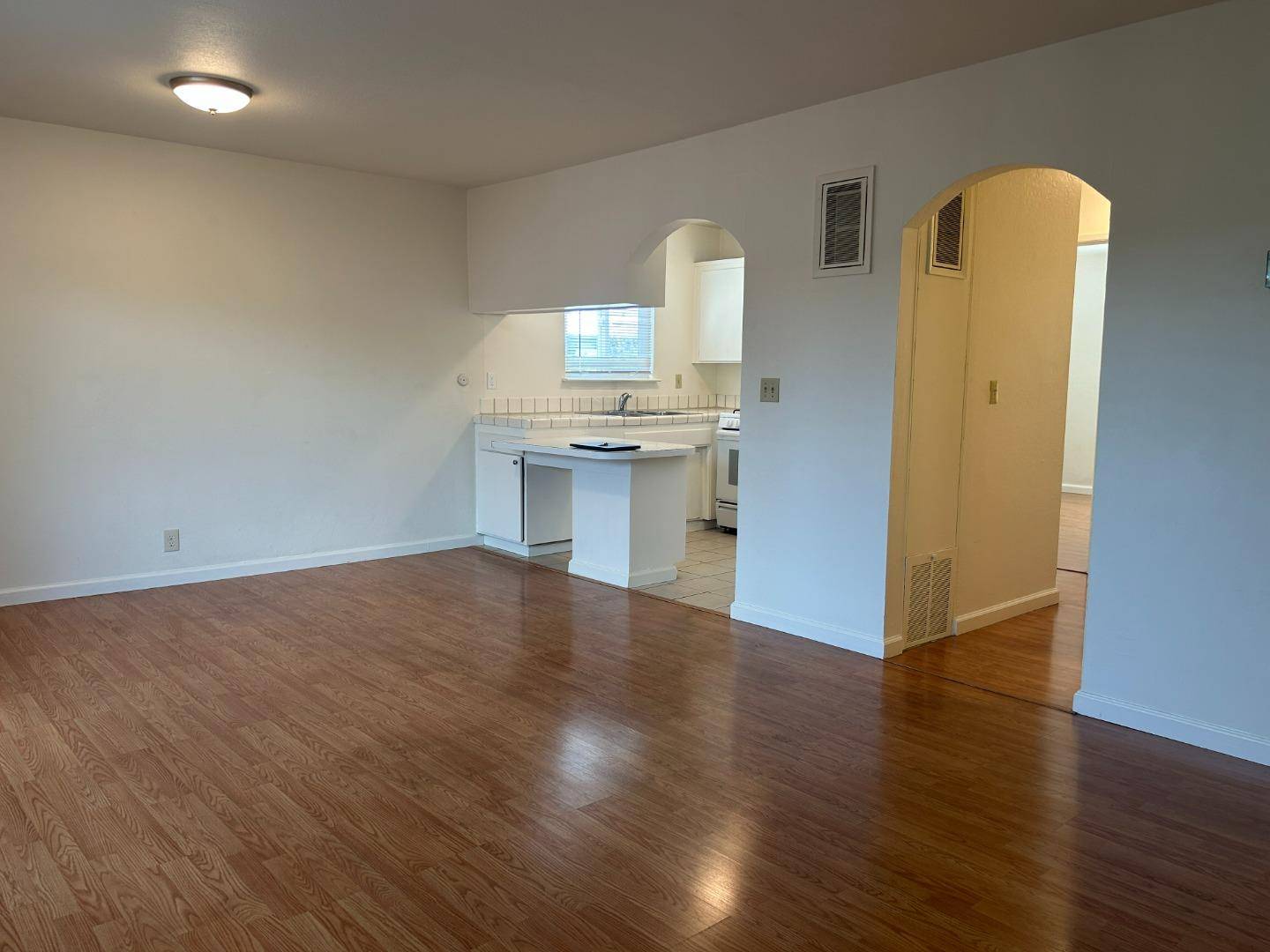 Cupertino, CA 95014,10192 Park CIR