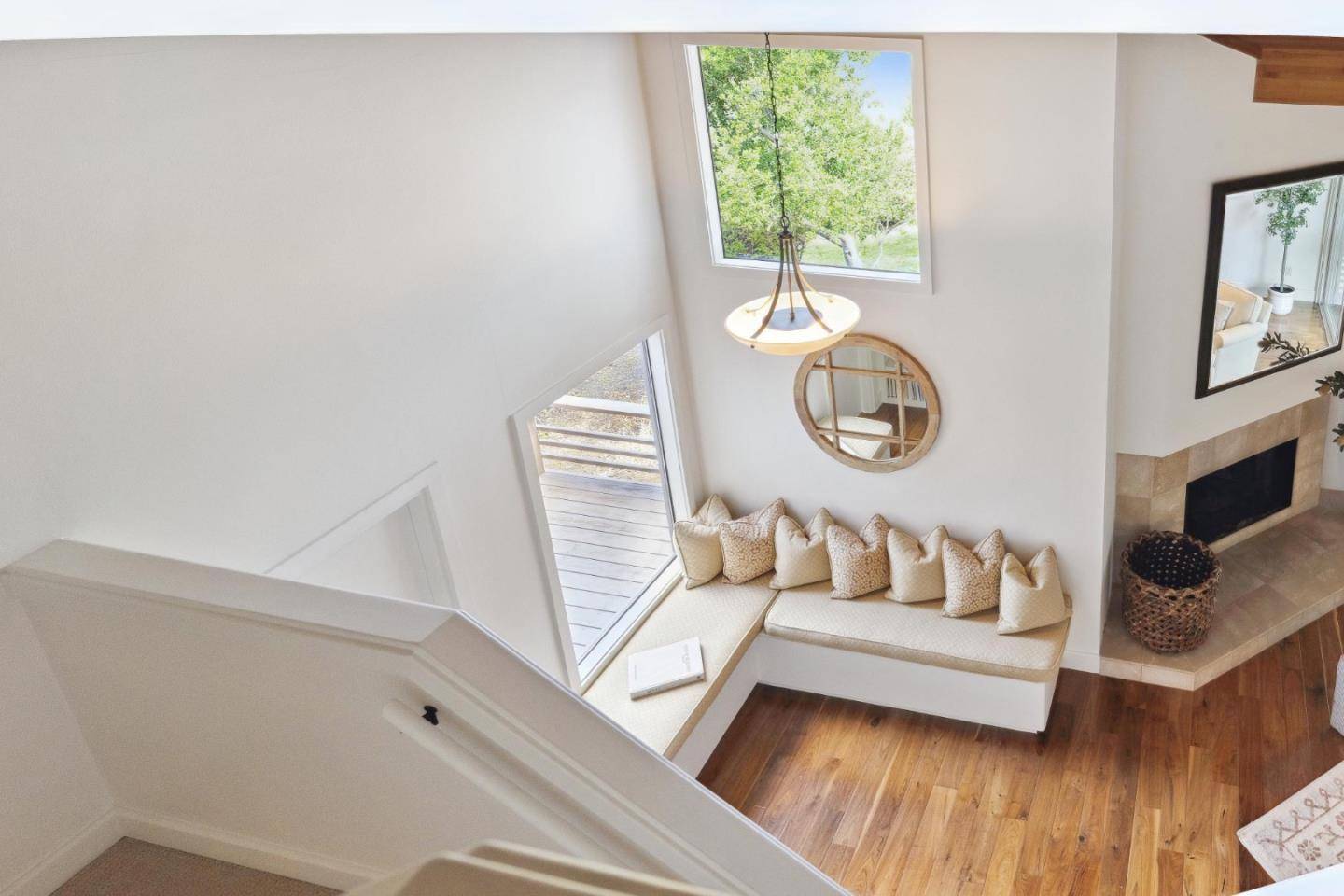 Carmel, CA 93923,9583 Redwood CT