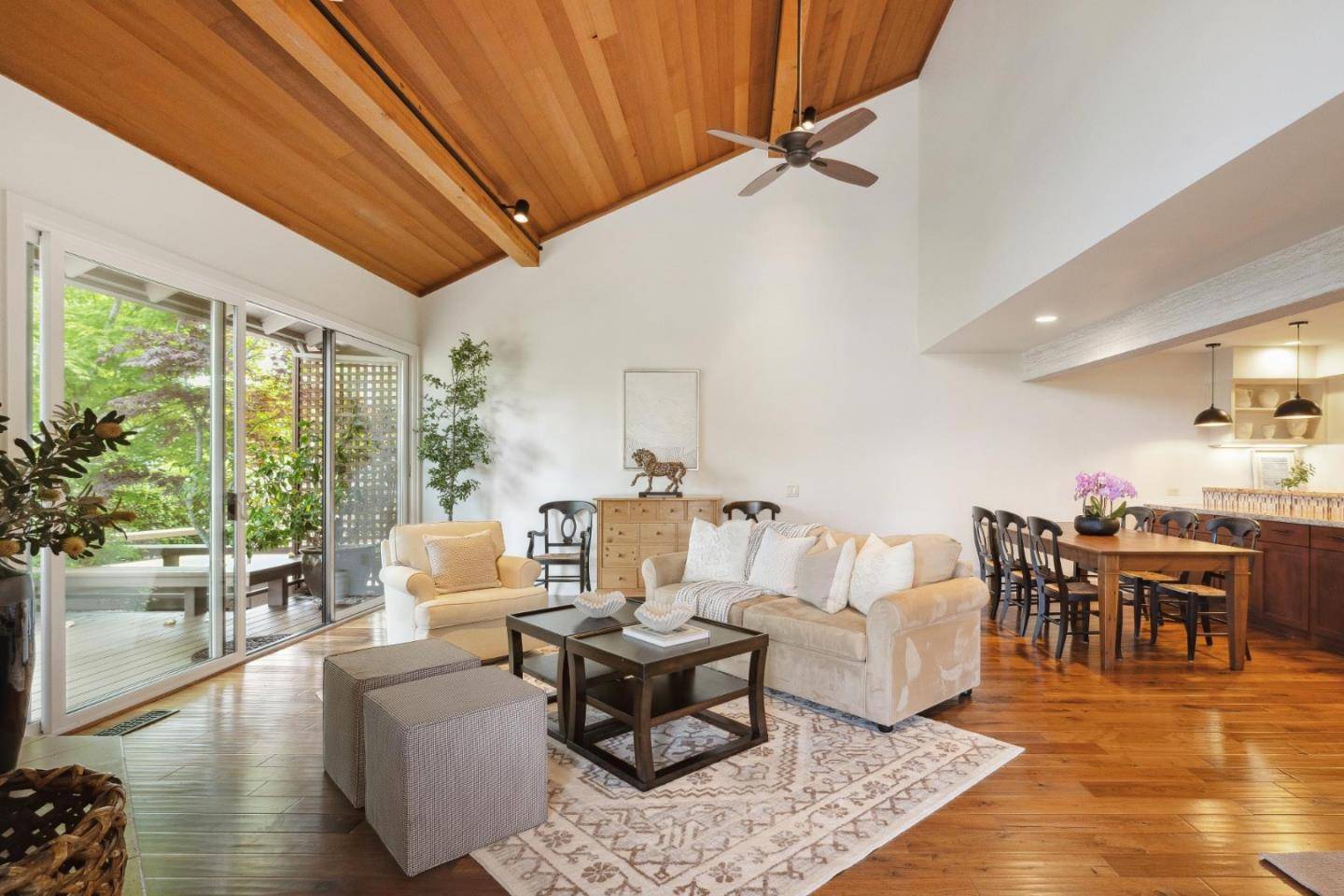 Carmel, CA 93923,9583 Redwood CT
