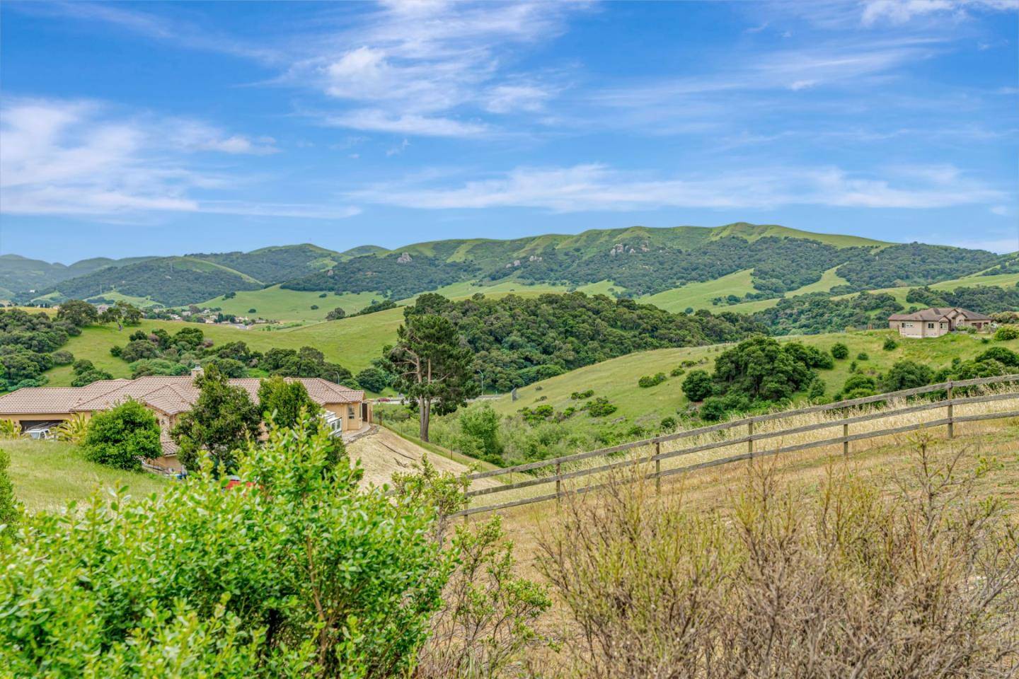 San Juan Bautista, CA 95045,340 Merrill RD