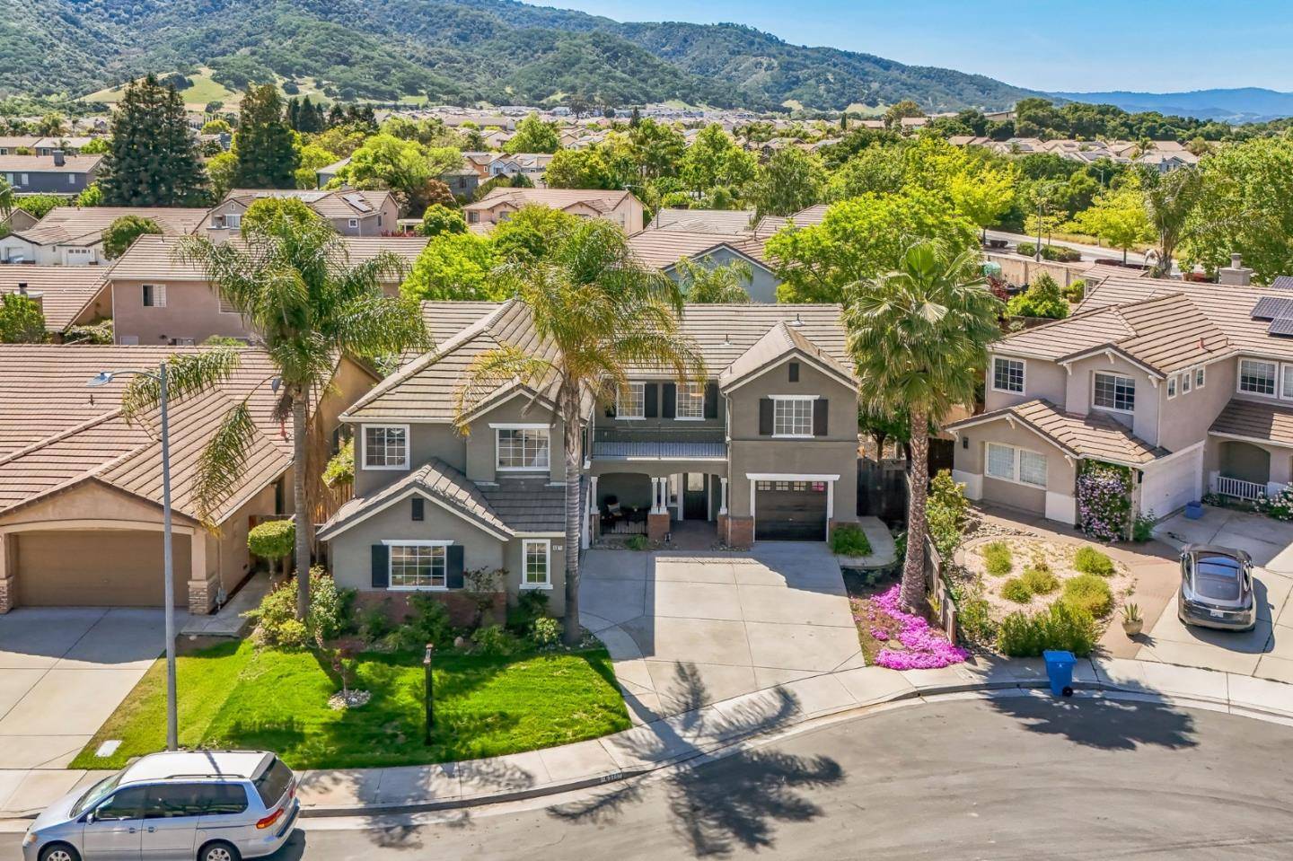 Gilroy, CA 95020,6371 Blackberry CT