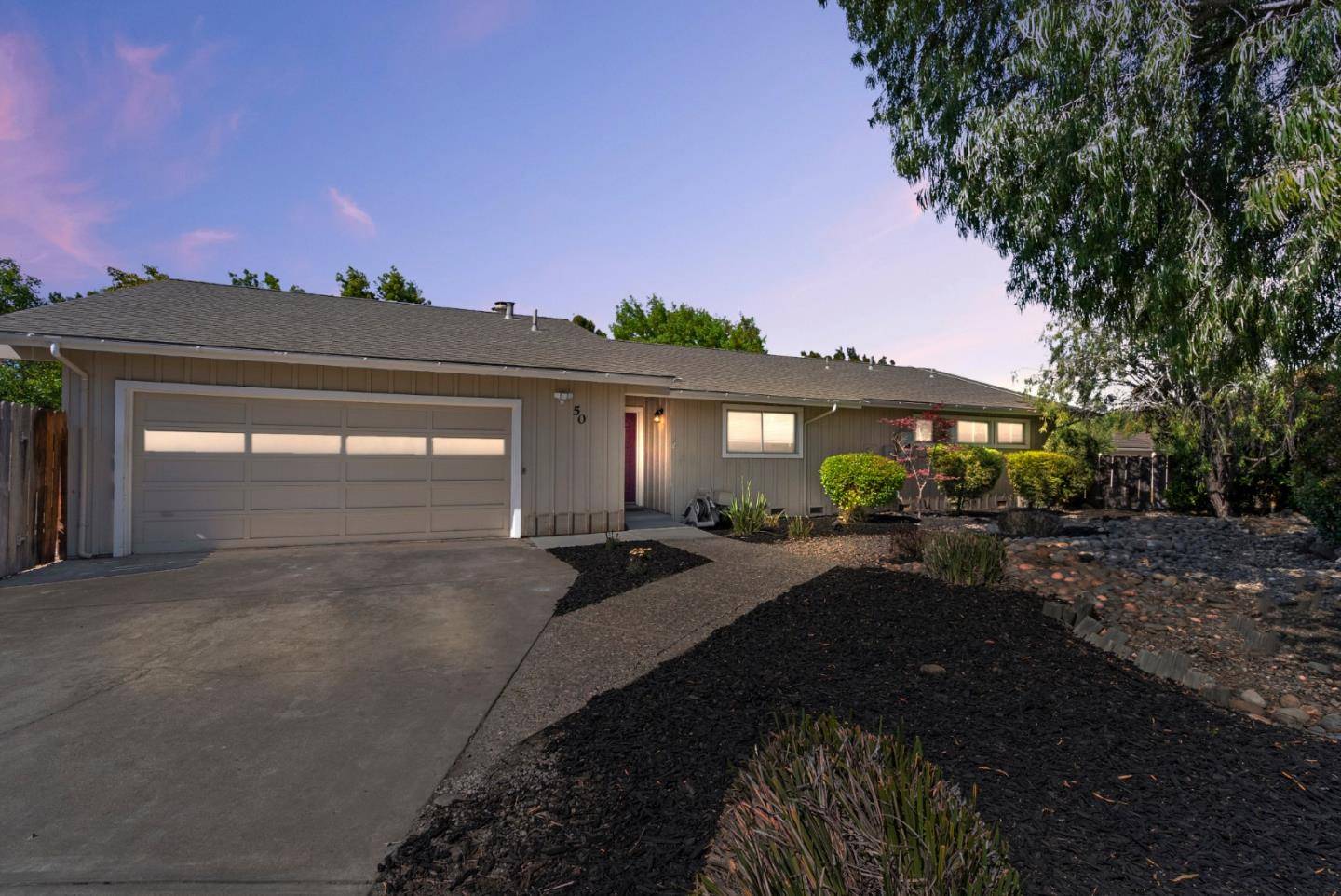 Hollister, CA 95023,50 Florence CT