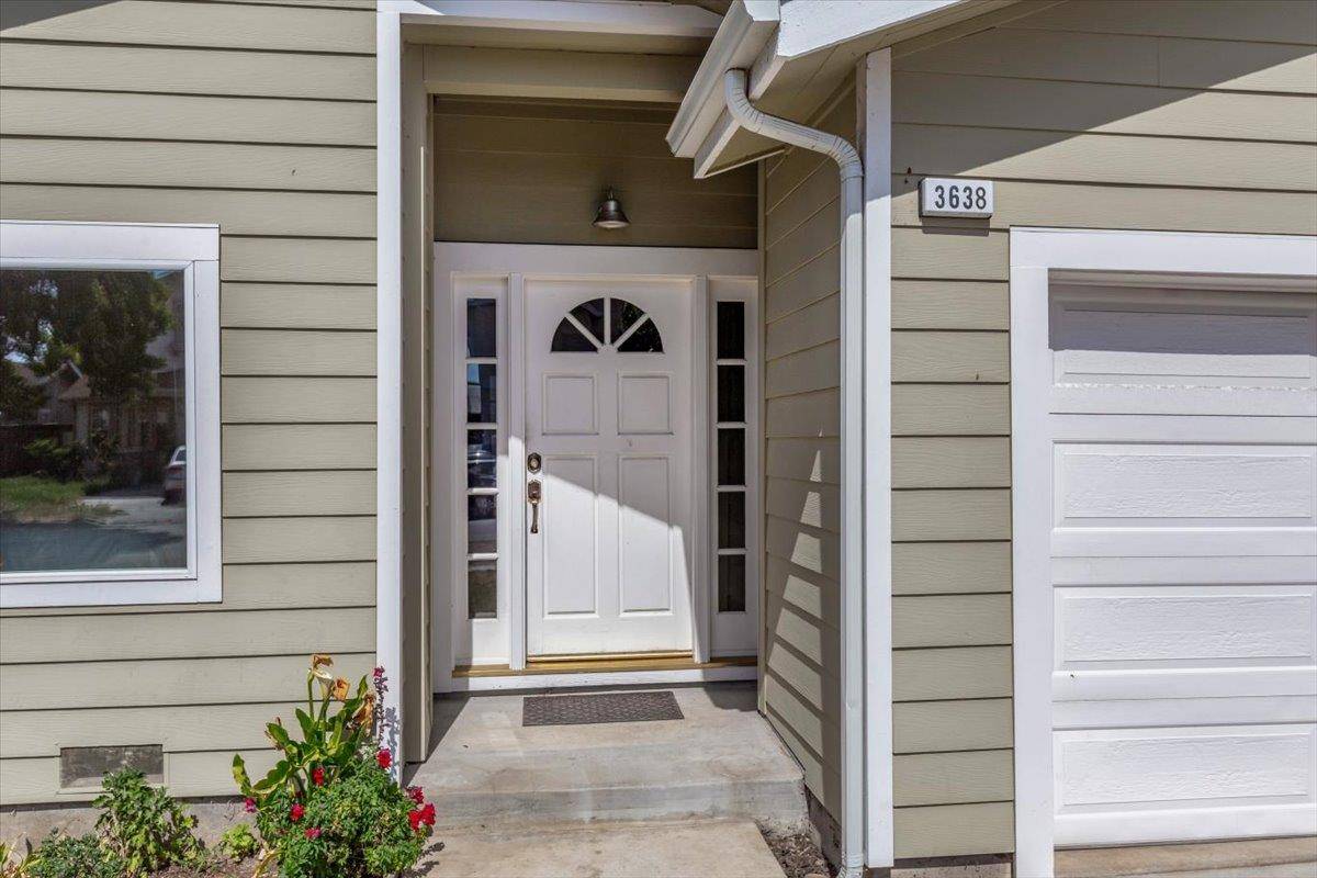 San Jose, CA 95111,3638 Clear Brook CT