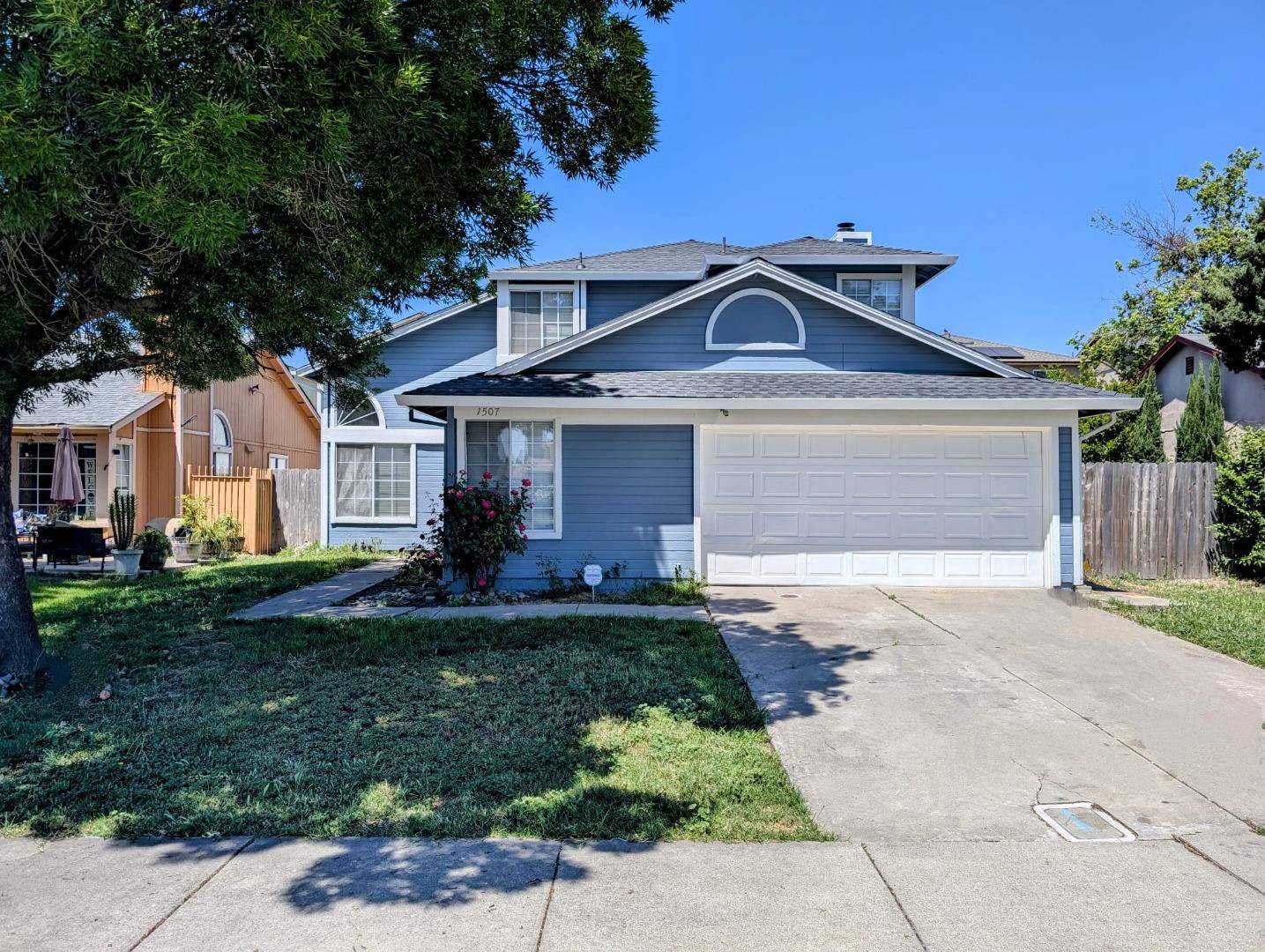 Stockton, CA 95206,1507 Capitol CIR