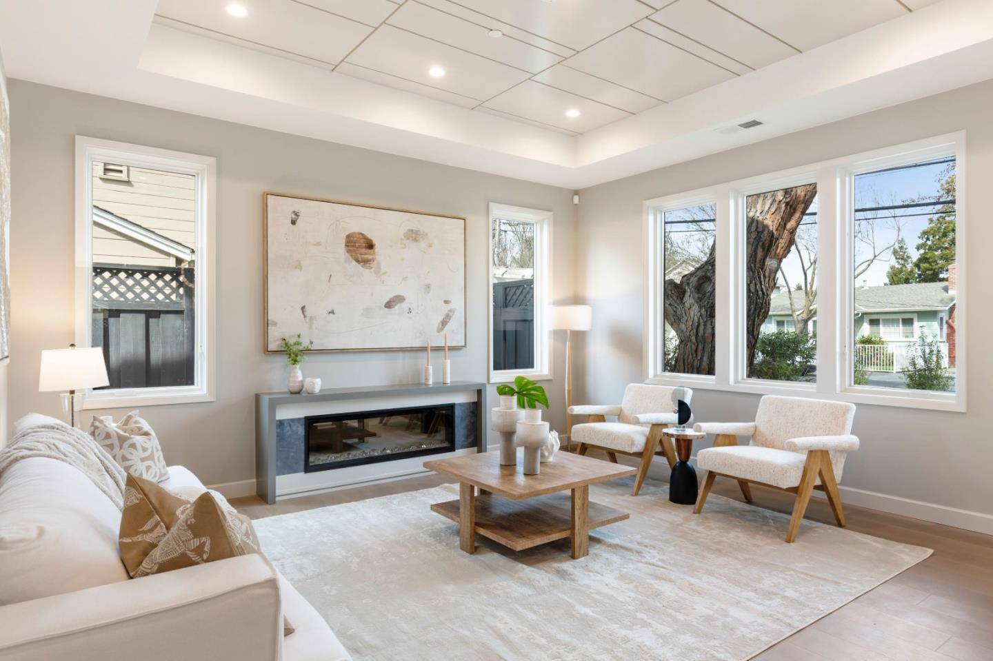 Redwood City, CA 94061,1004 Iris ST