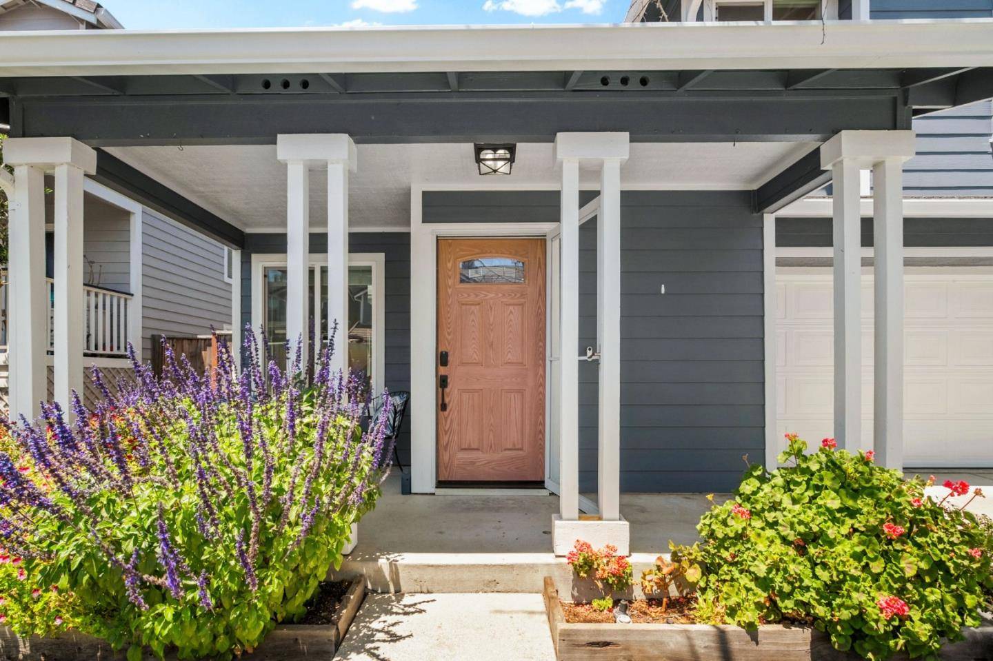 Scotts Valley, CA 95066,625 Coast Range DR