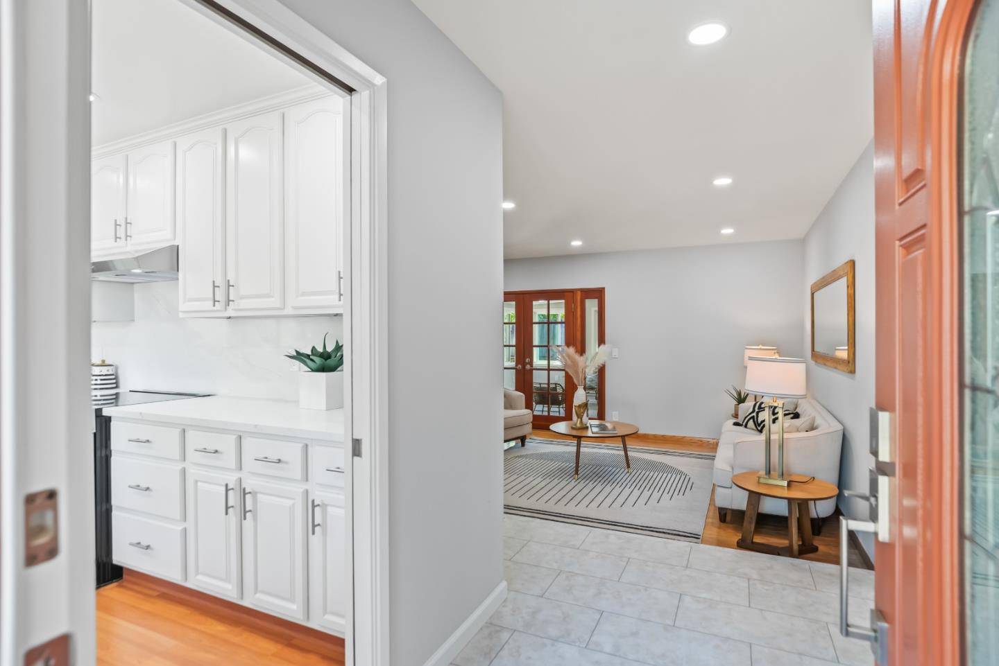 Sunnyvale, CA 94087,714 Jura WAY