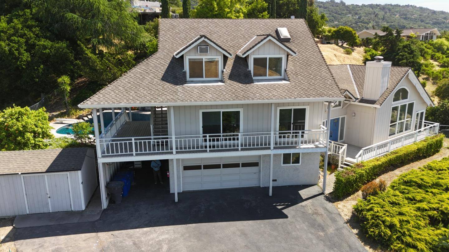 Los Gatos, CA 95032,125 Drysdale DR