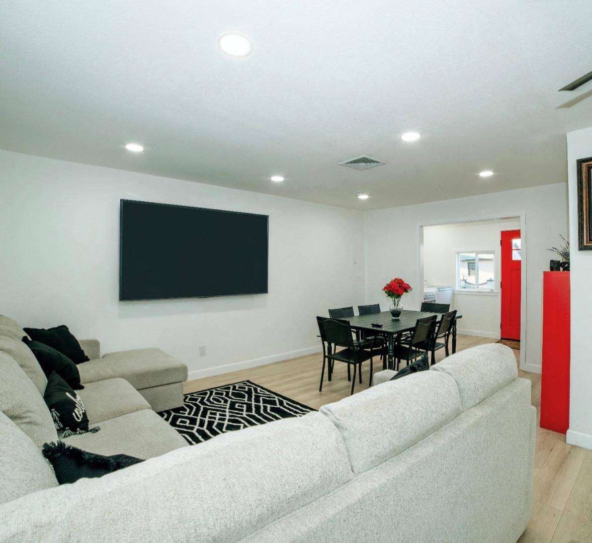 Merced, CA 95340,1590 Dale AVE