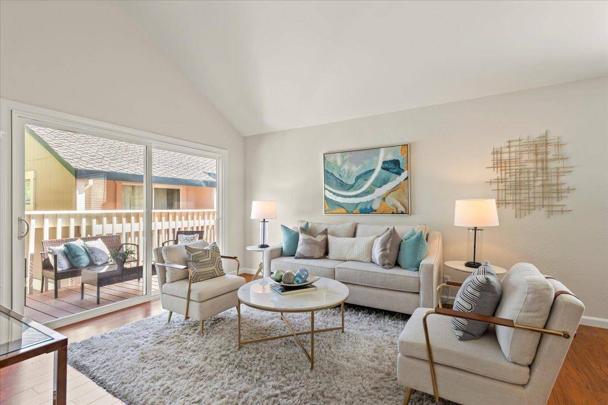 San Jose, CA 95117,1325 Merrivale West SQ