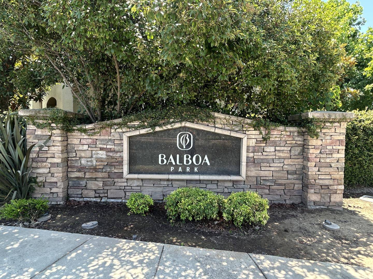Turlock, CA 95382,1360 Shady LN 418