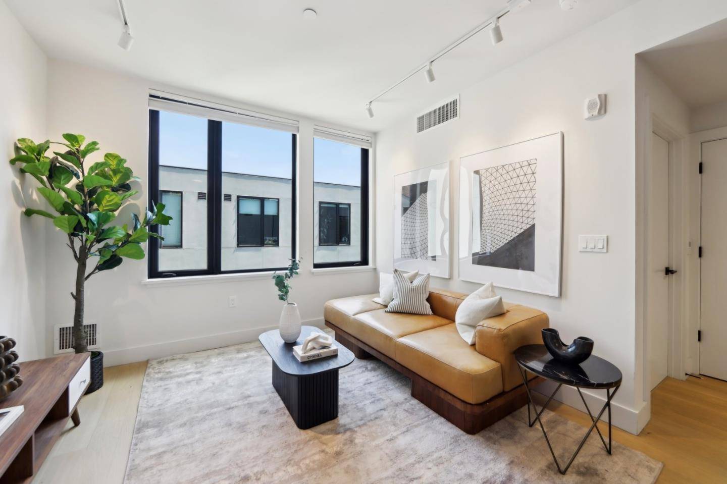 San Francisco, CA 94107,901 Tennessee ST 404