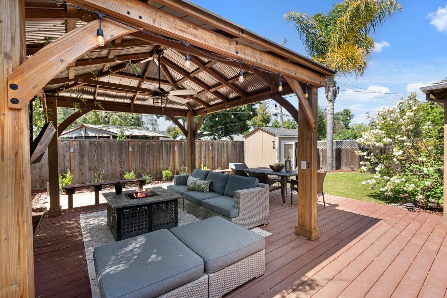 San Carlos, CA 94070,1048 Inverness DR